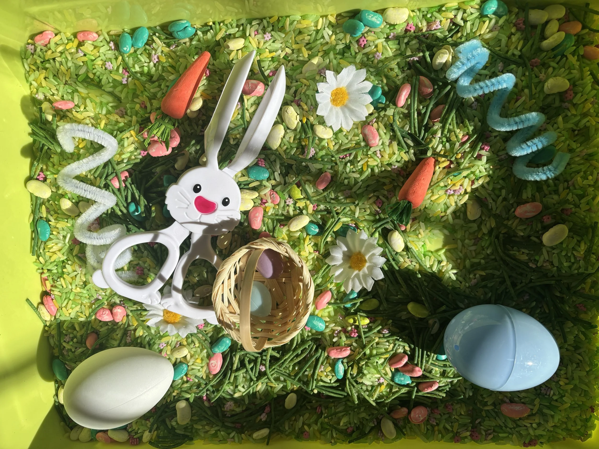 Easter Dump&Play