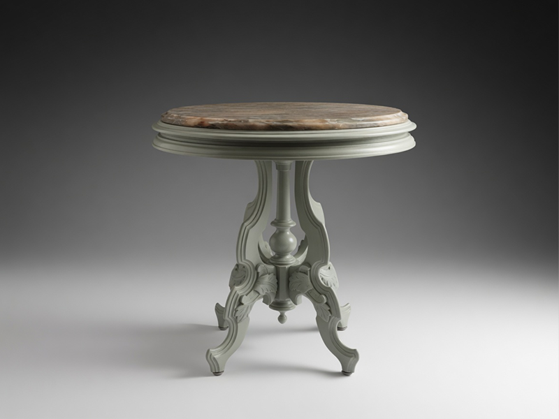 Alexandrita Crest antique side table with quartzite top and carved Victorian base
