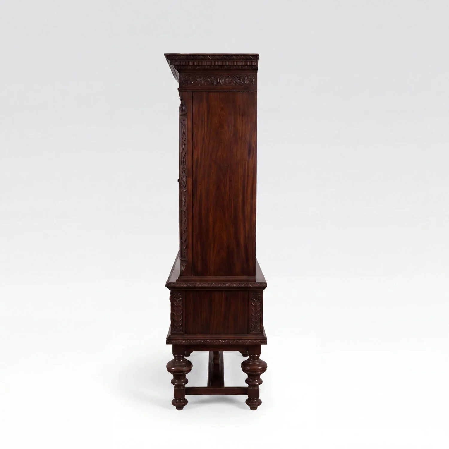 Corvane-Cabinet-03.jpg