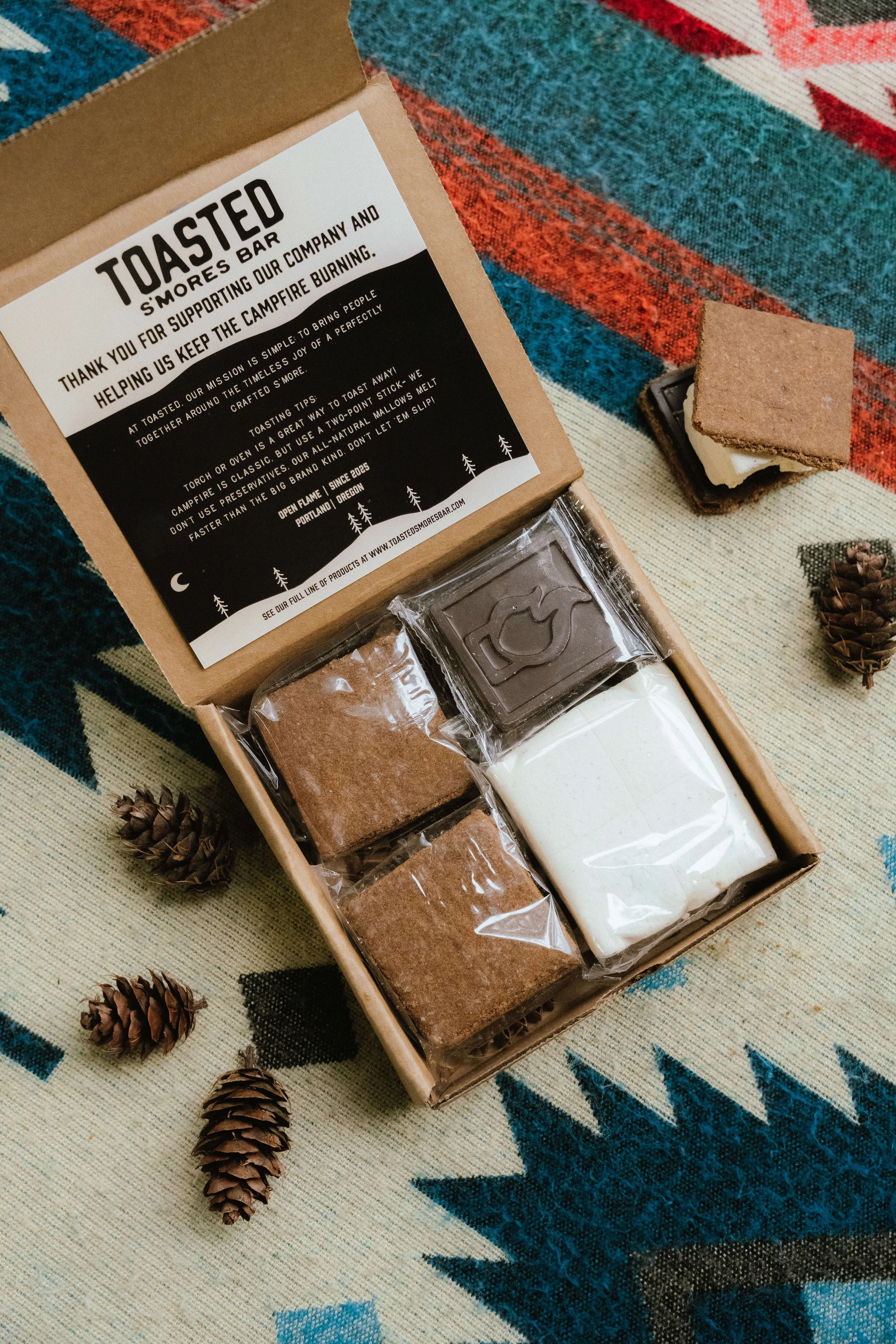 Winter Mint Inside the box.jpg