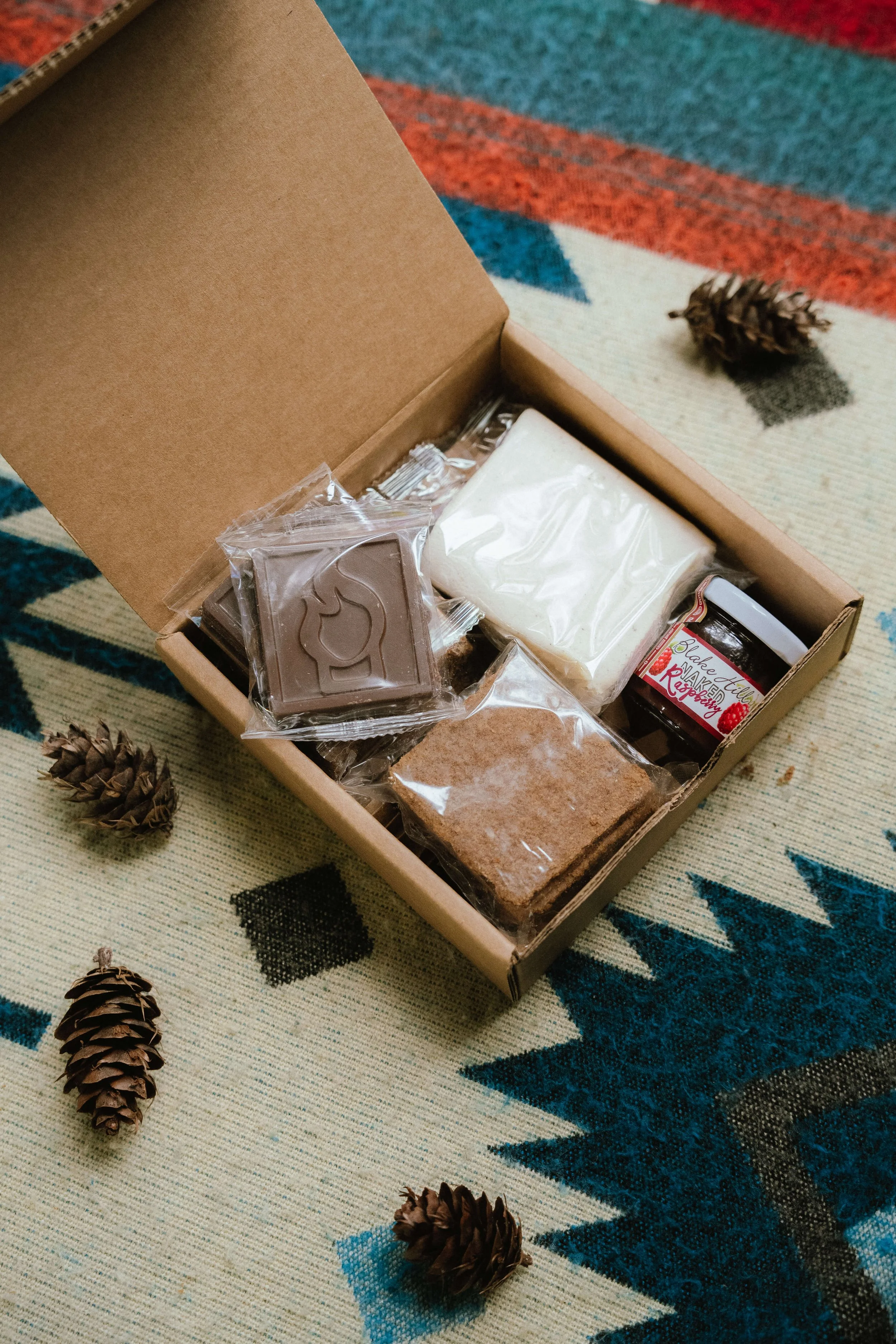 Berry Patch Inside the box.jpg