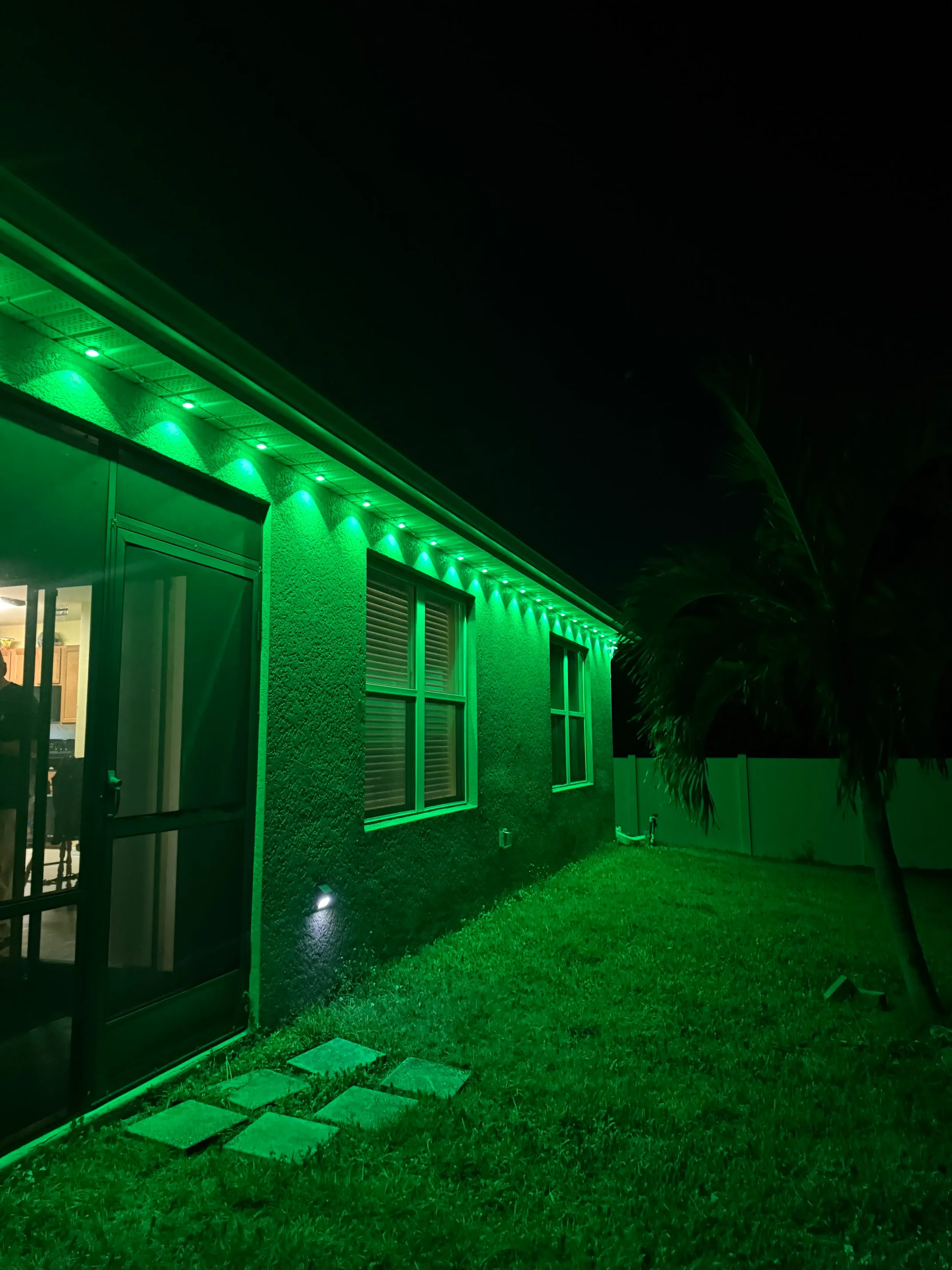 Discover Ryno Electric's licensed, insured, and expert electrical services, including Lighting / Fan Installs and Upgrades, Landscape Lighting, Surge Protection, Troubleshooting / Diagnostic, Remodel, Residential and Commercial Services, Panel Upgrad