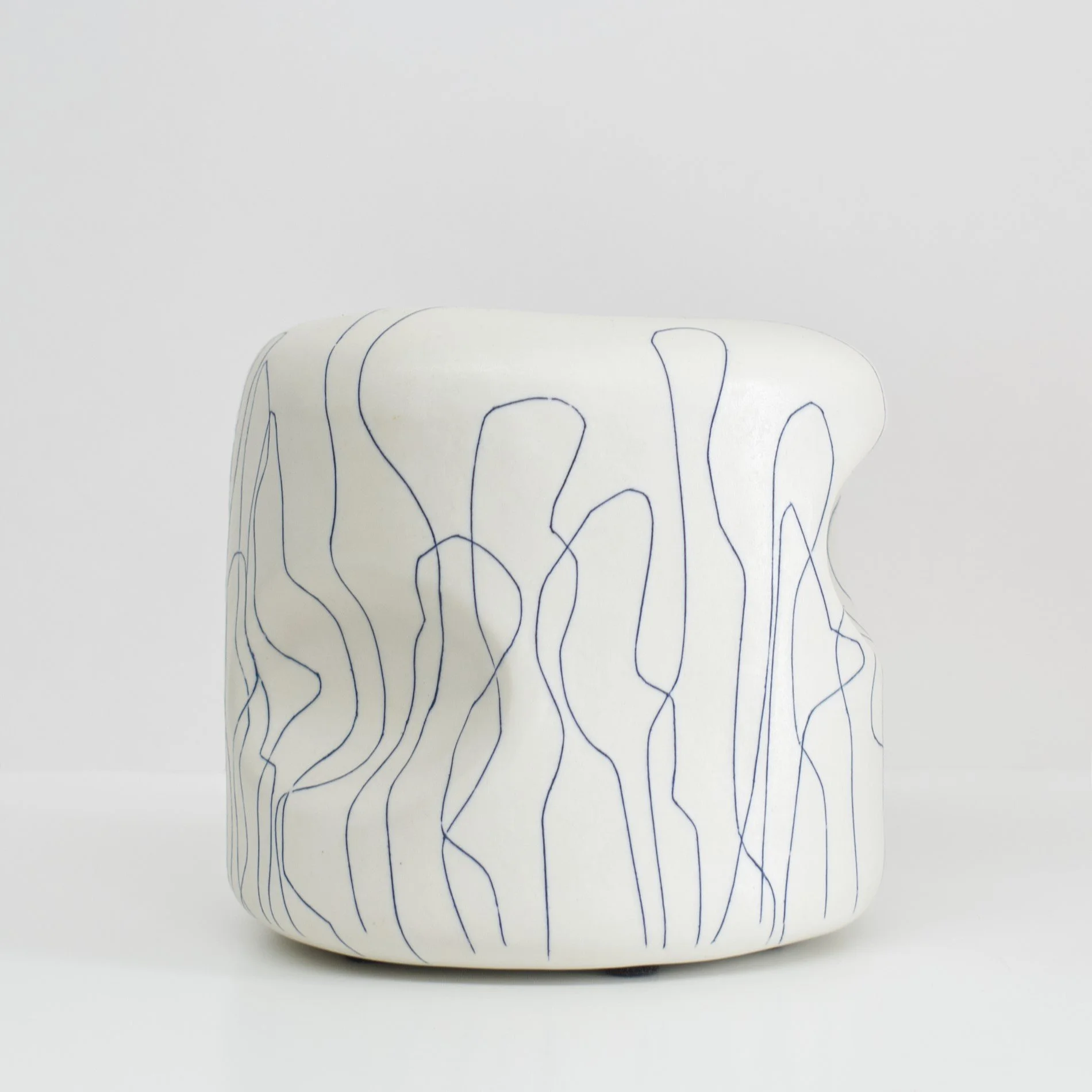 TT dark blue table top sculpture3.jpg