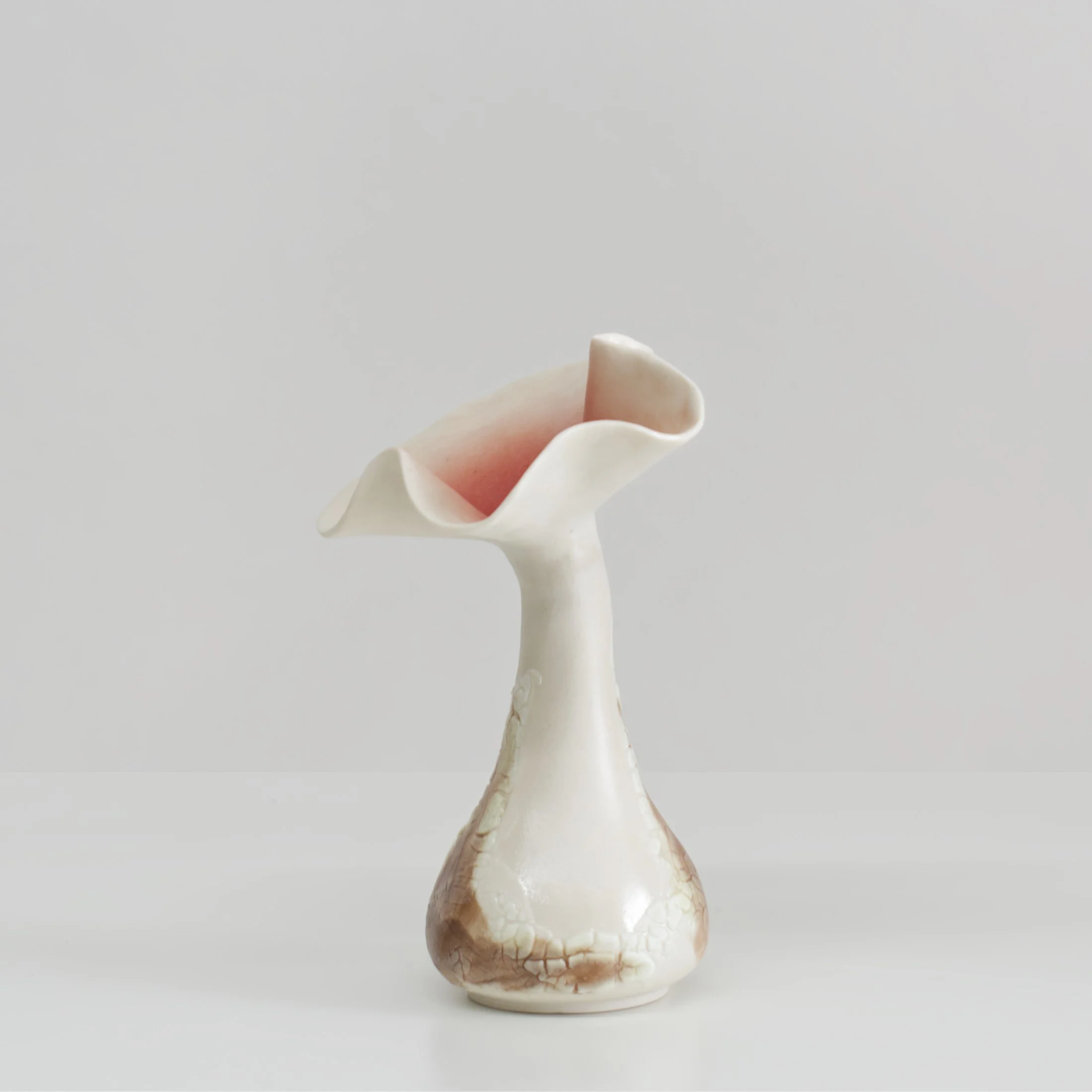 Fluerette bud vase_short stalk side.jpg