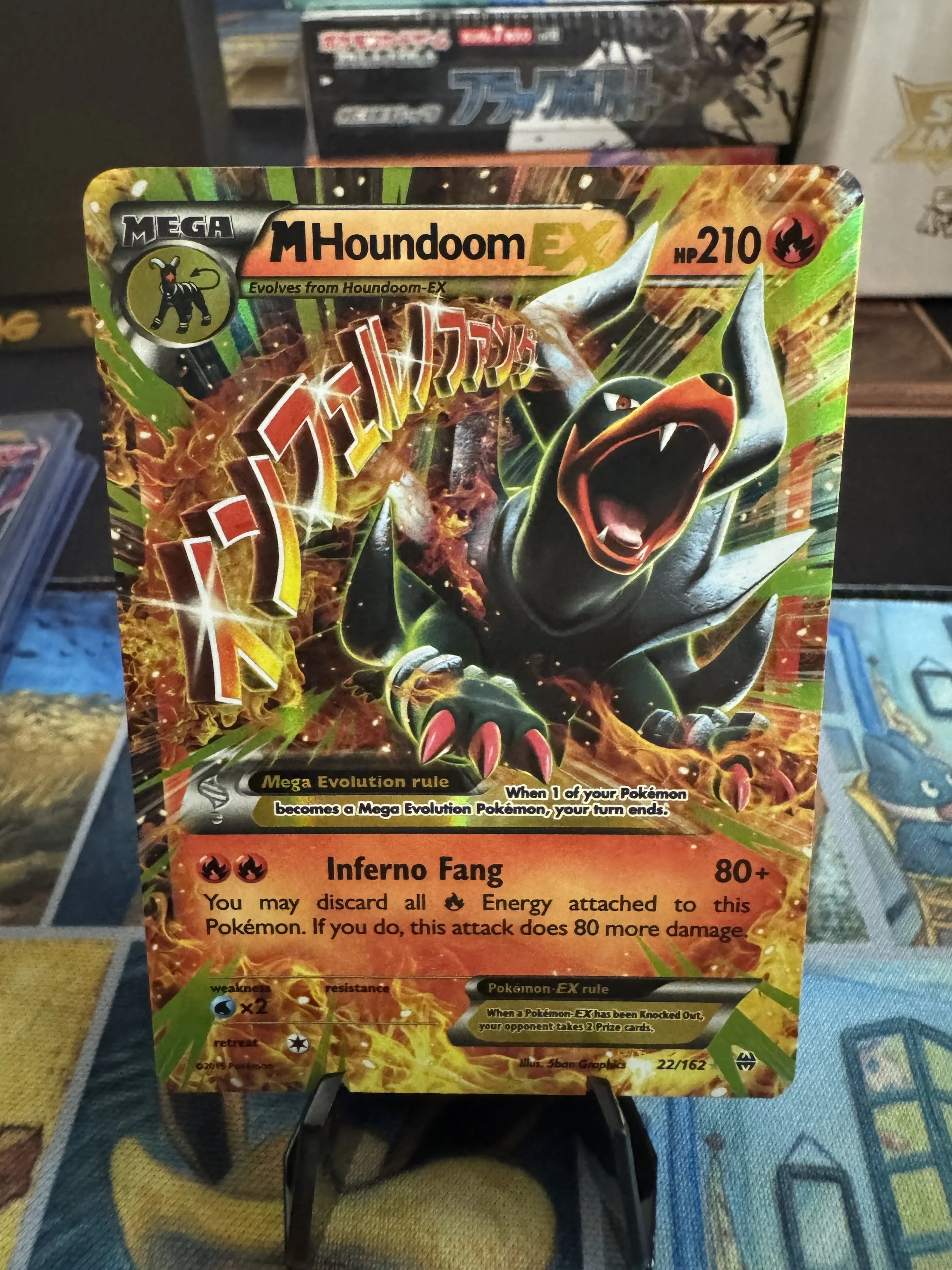 Lightly Played Mega Houndoom