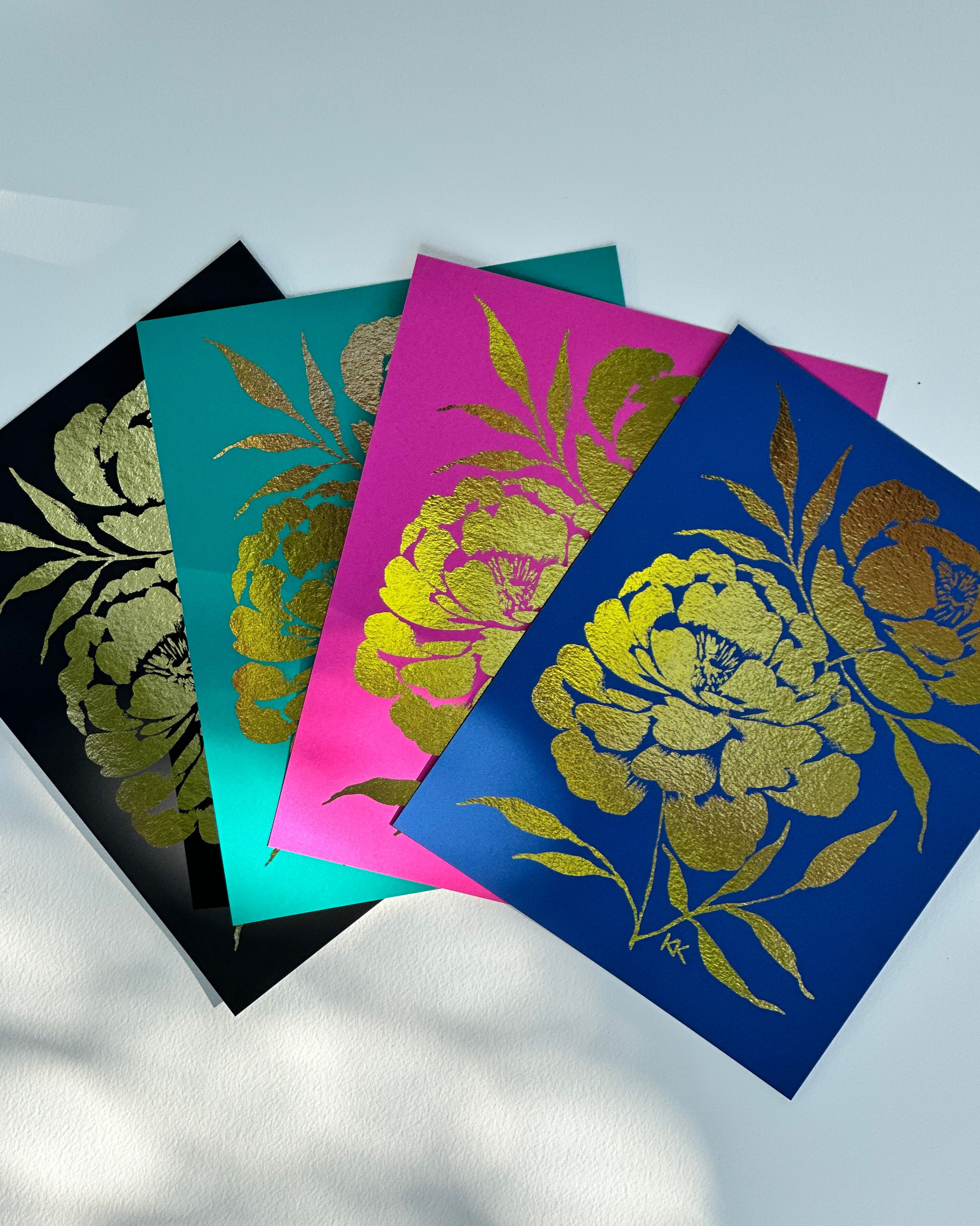 8x10" Peonies Gold Foil Silhouette No. 1 Art Print