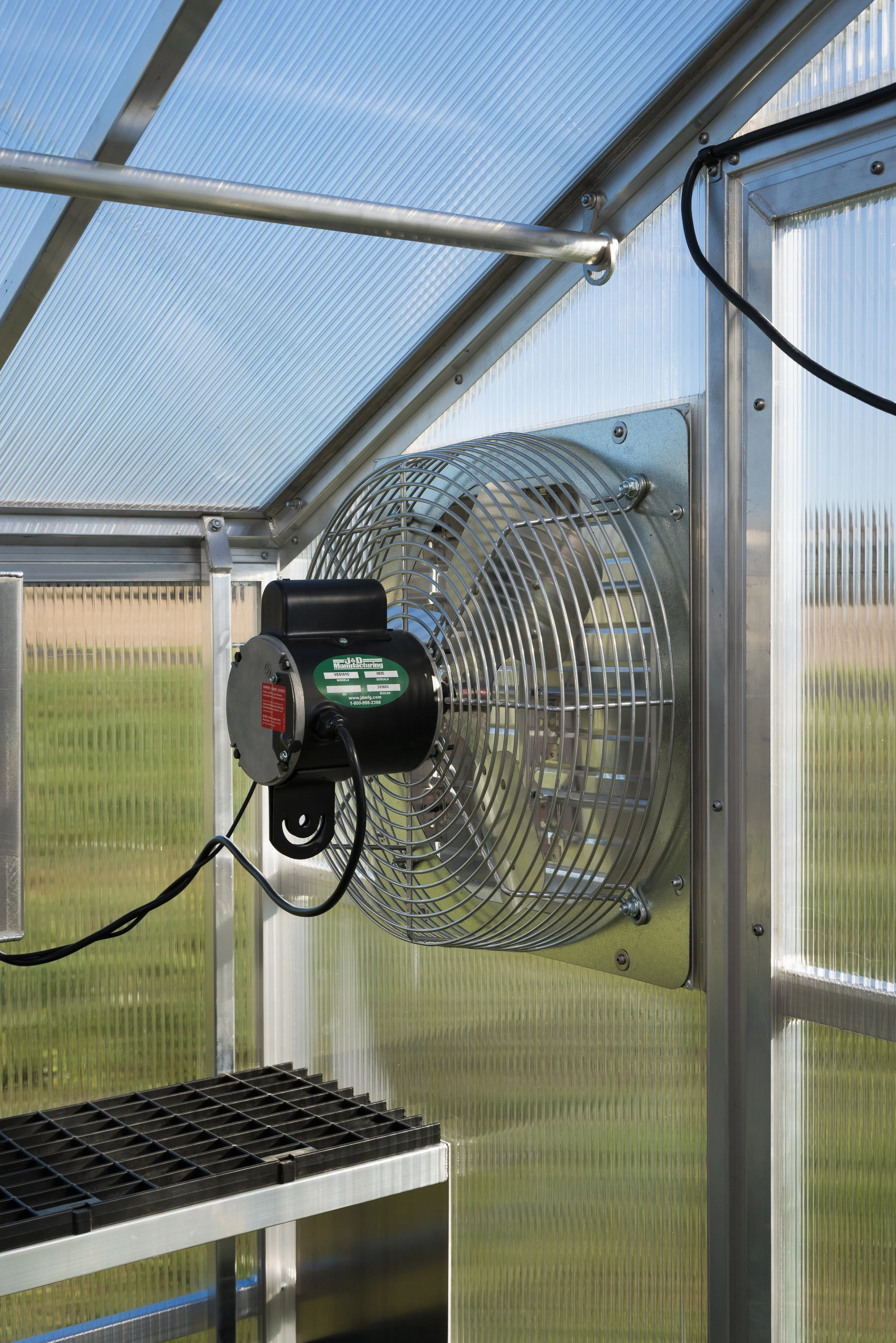 8 Wide Extendable Greenhouse [Interior Fans Vertical].jpeg
