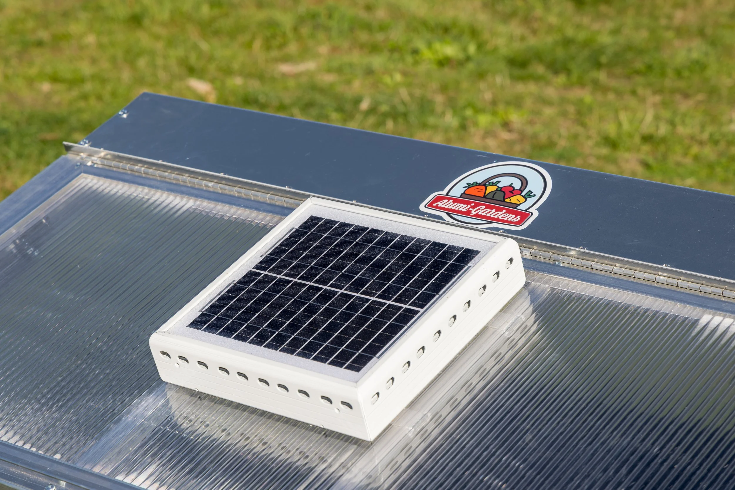 4x4 Mobile Greenhouse [Fan Detail].jpeg
