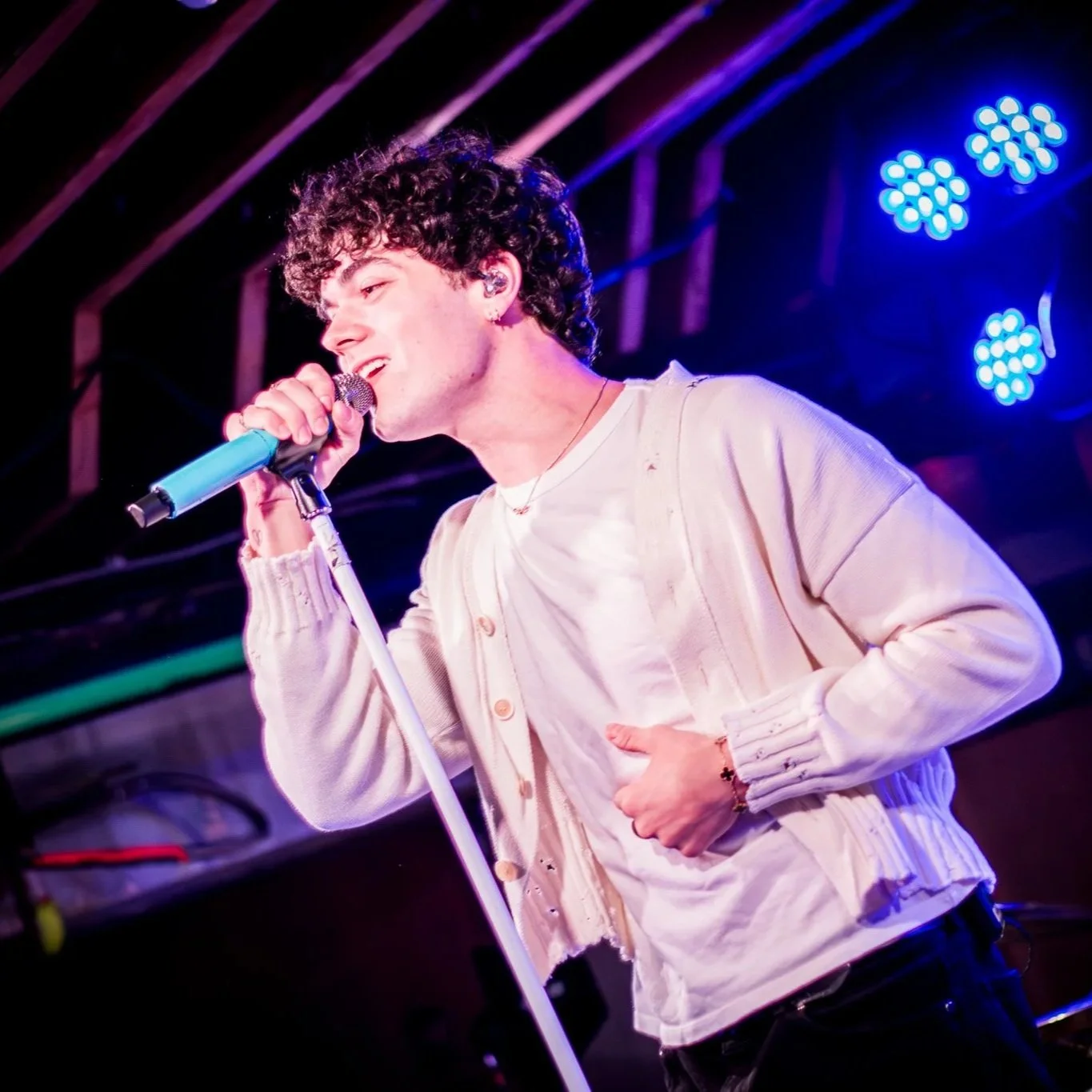 Alexander Stewart Brings The What If? Tour To Phoenix: Review &amp; Gallery