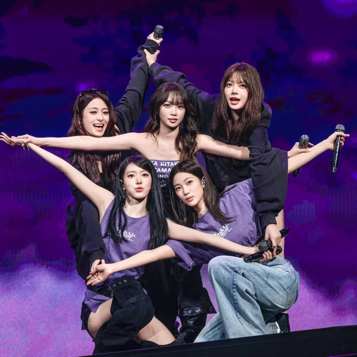 LE SSERAFIM Flows Into a New era with PUREFLOW pt. 1