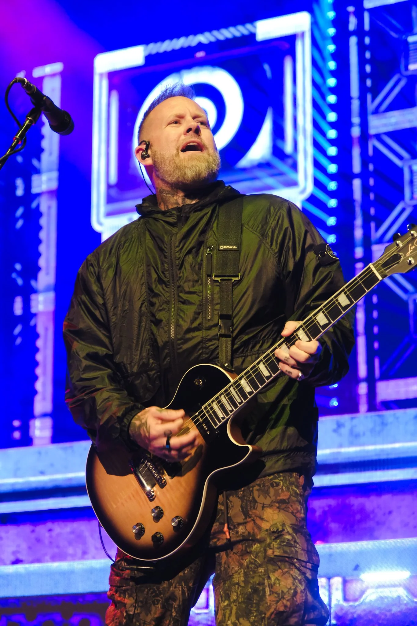 Breakingbenjamin_tourphotos_Chicago_concertphotography-10.jpg