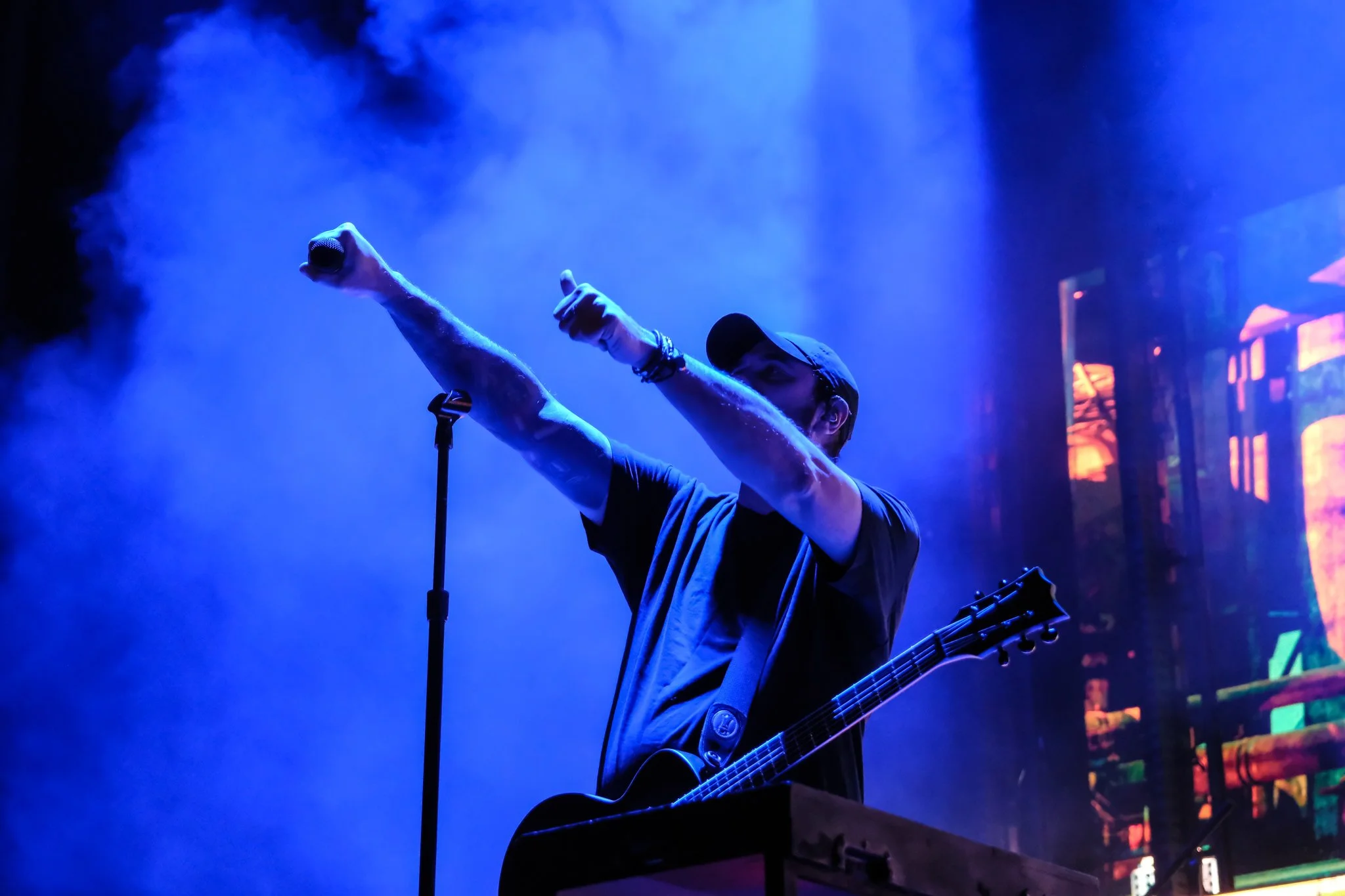 Breakingbenjamin_tourphotos_Chicago_concertphotography-19.jpg