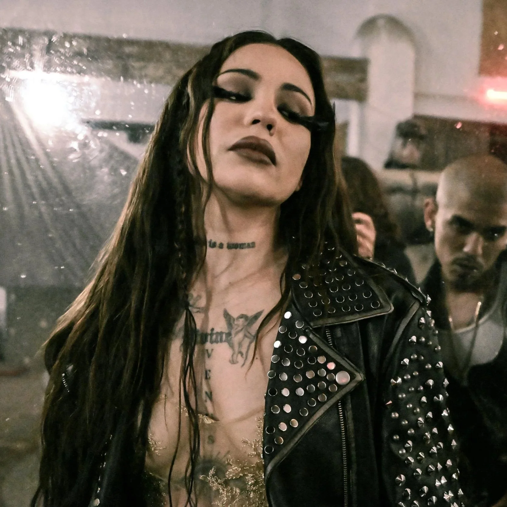 POP PESADO: EMJAY Turns Desire, Contradiction, and Emotion Into a World of Her Own