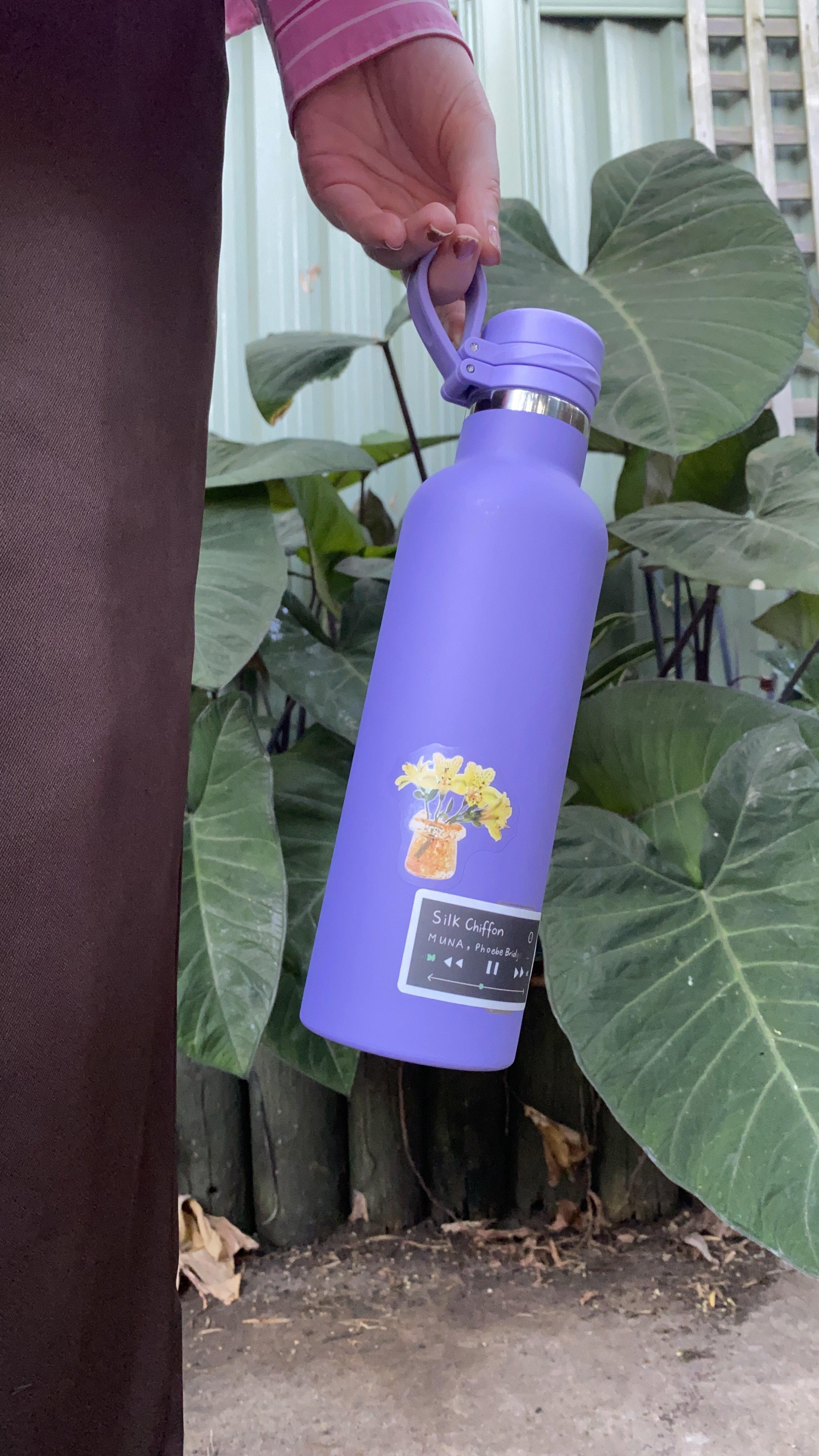 Sticker - Issue 1.jpg