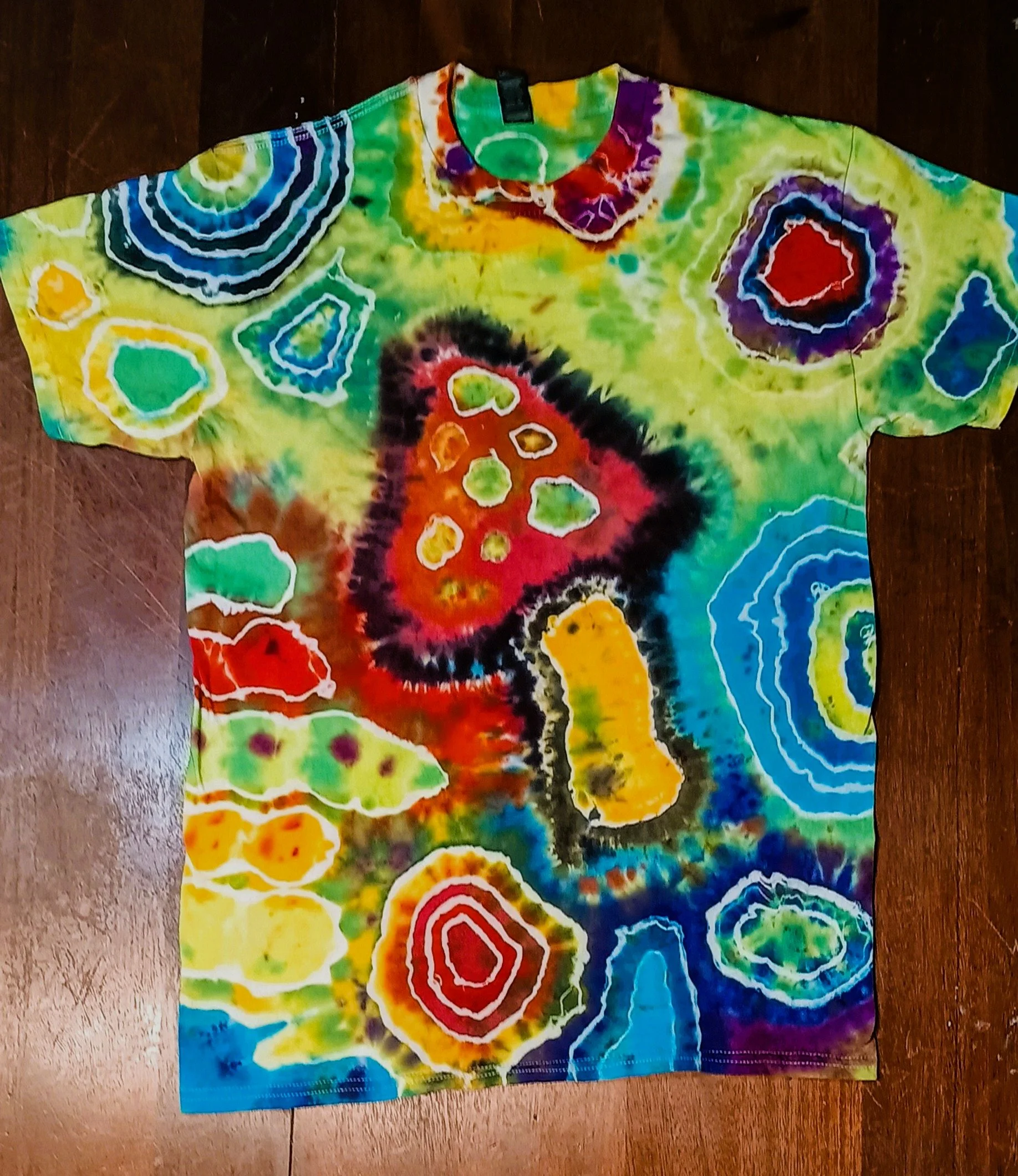 Mushroom Tee1.JPG
