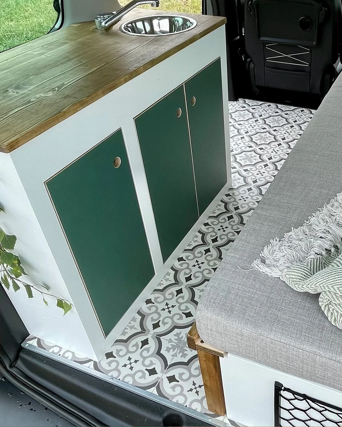micro-camper-interior-design-green.jpg