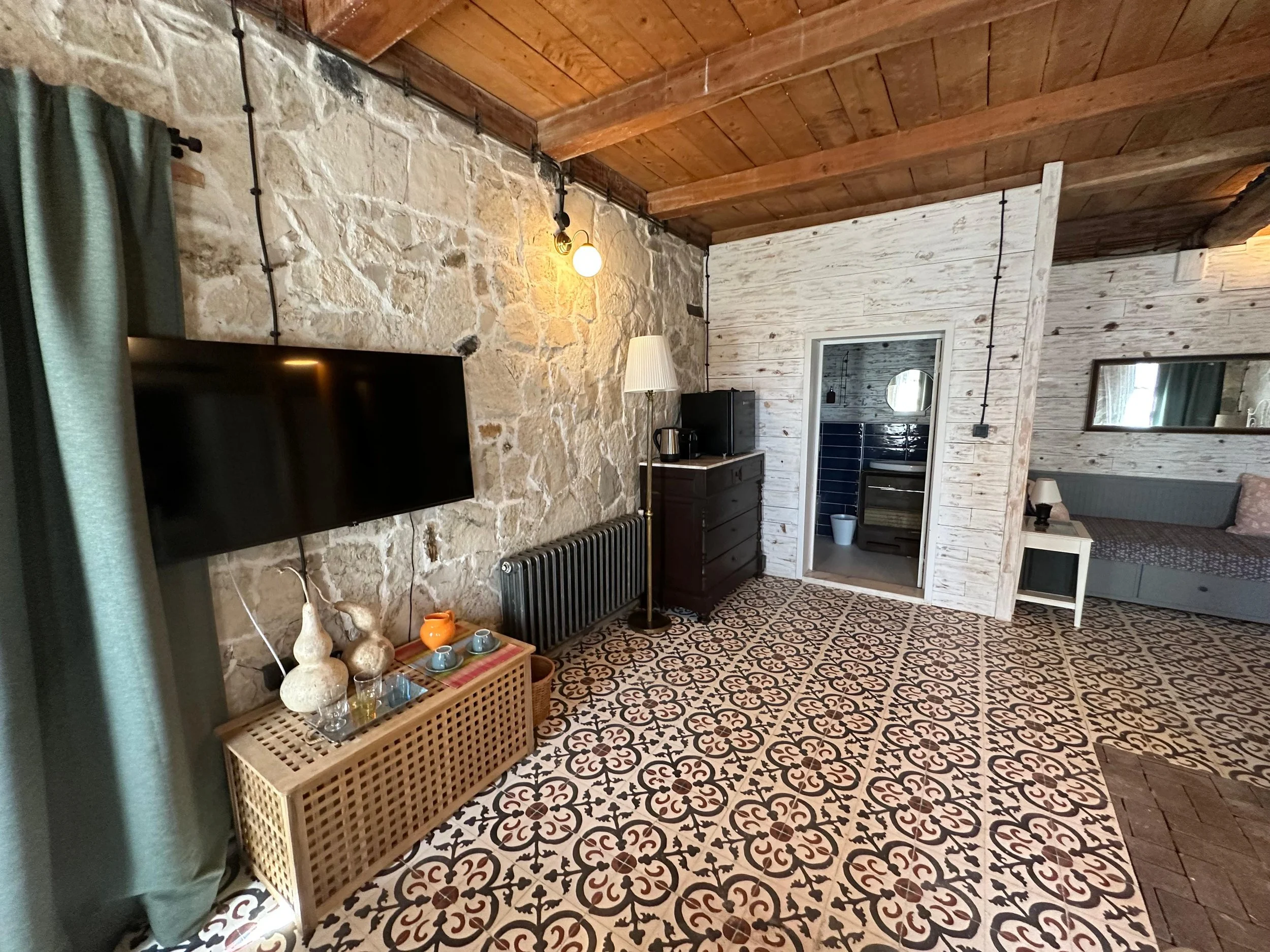 PHOTO-2026-01-16-21-46-21 3.jpg