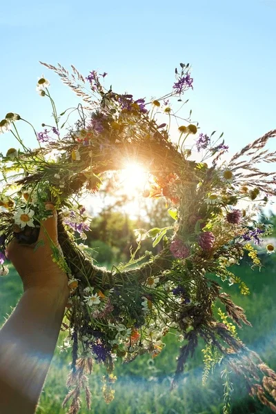 Blumen Vollmondin und Beltane