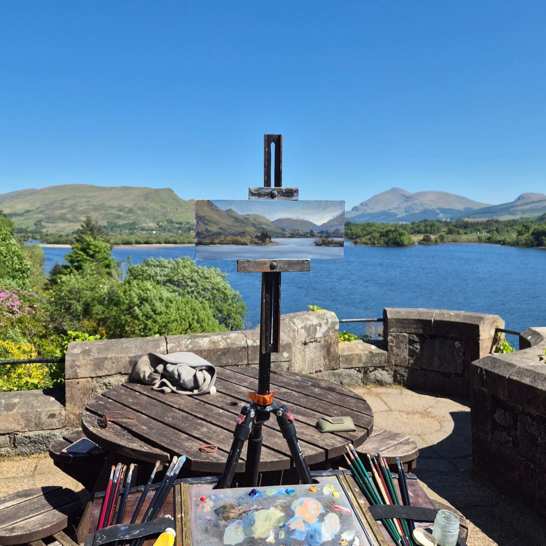 Please join us for   ‘Plein Air Painting in Oban and the Western Isles’    with Lee Craigmile  