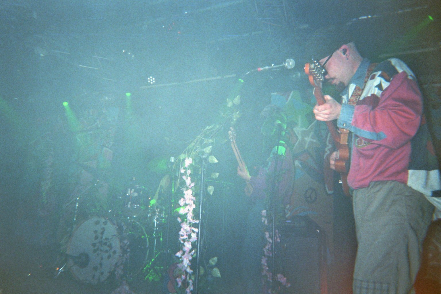 imm014_19.jpg