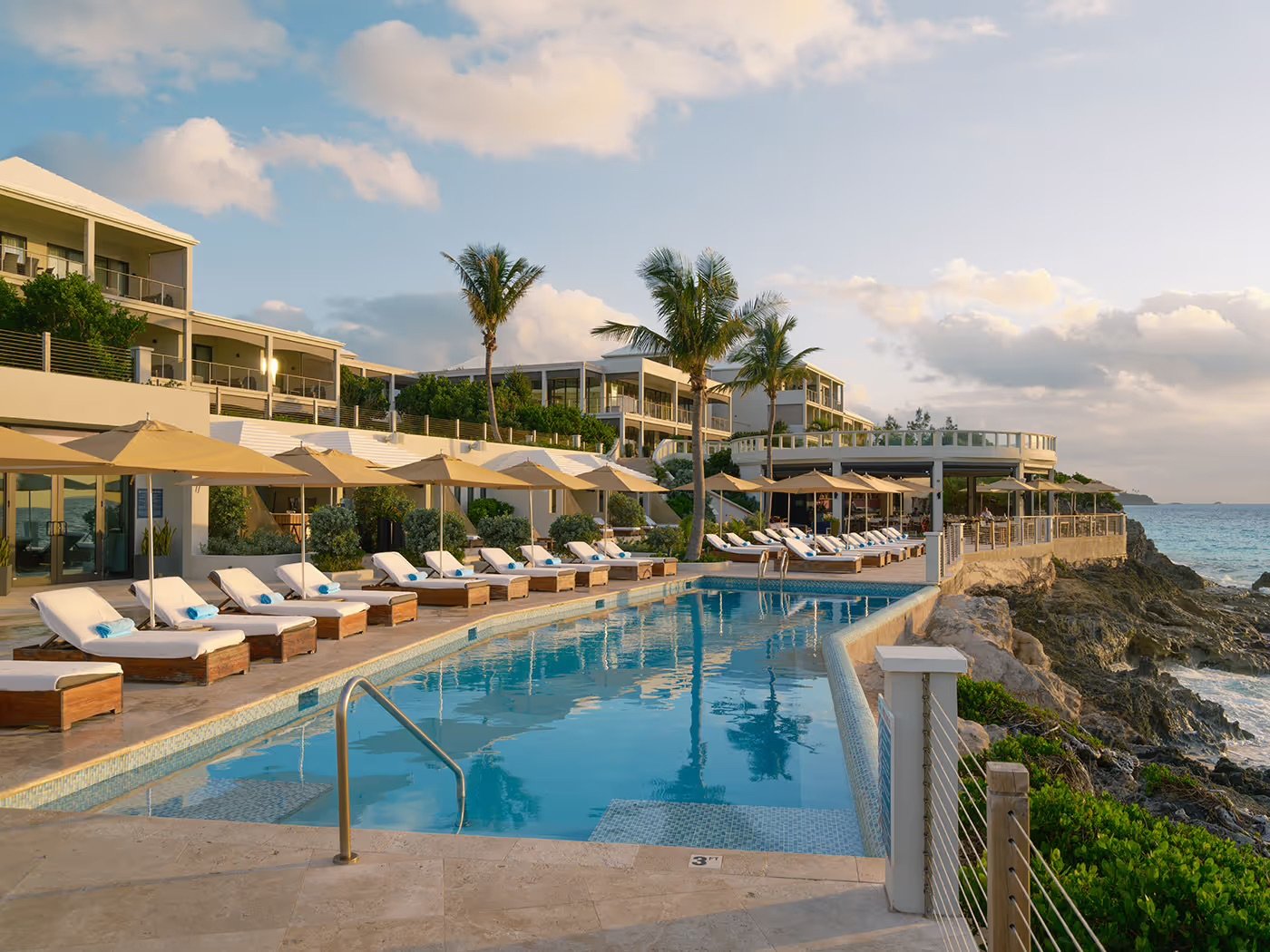 The Loren Bermuda pool 2
