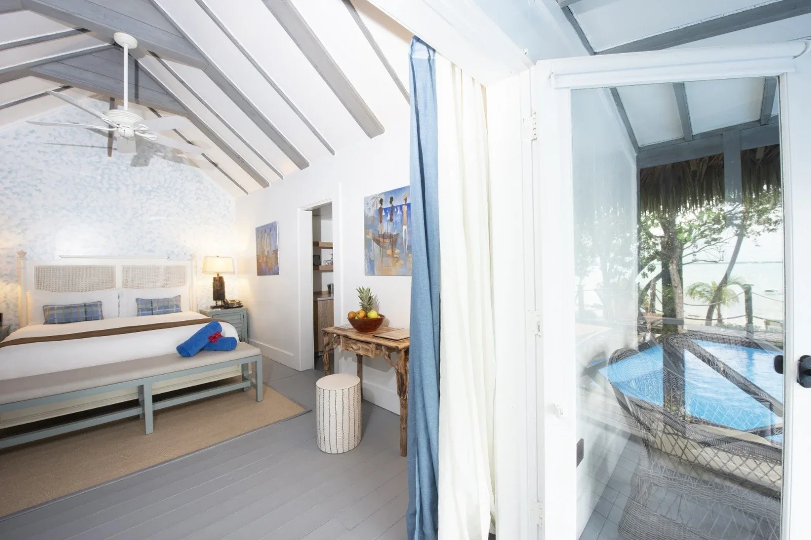 Tiamo resort pool villa