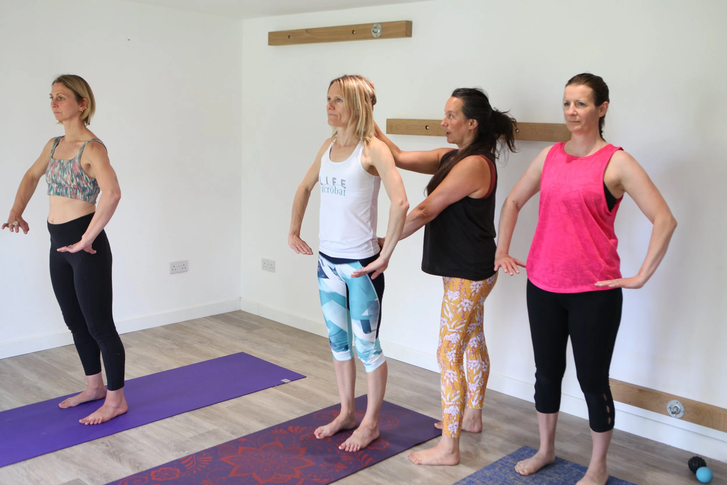Abby Lord coaching Hypopressives for your pelvic floor