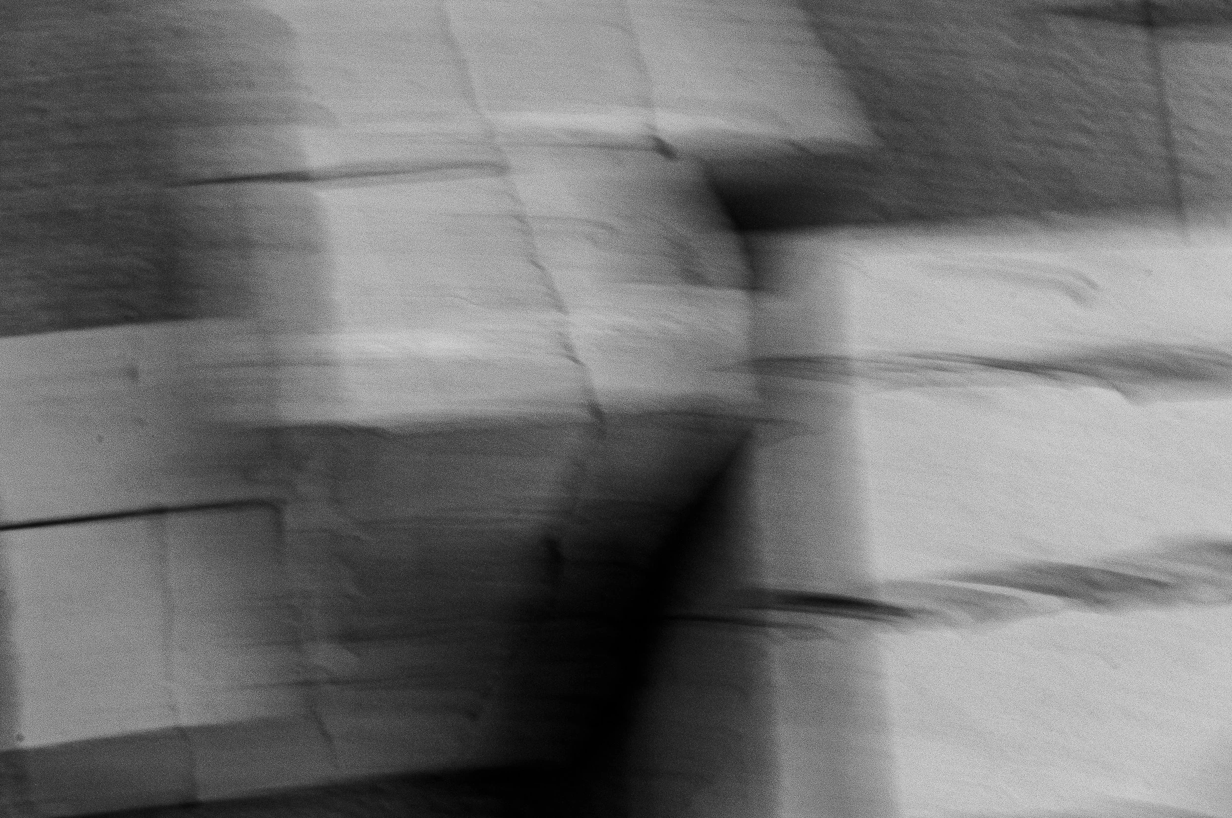 A_Verwischte Skulpturen von Norbert Schessl in der Moritzkirche_2016