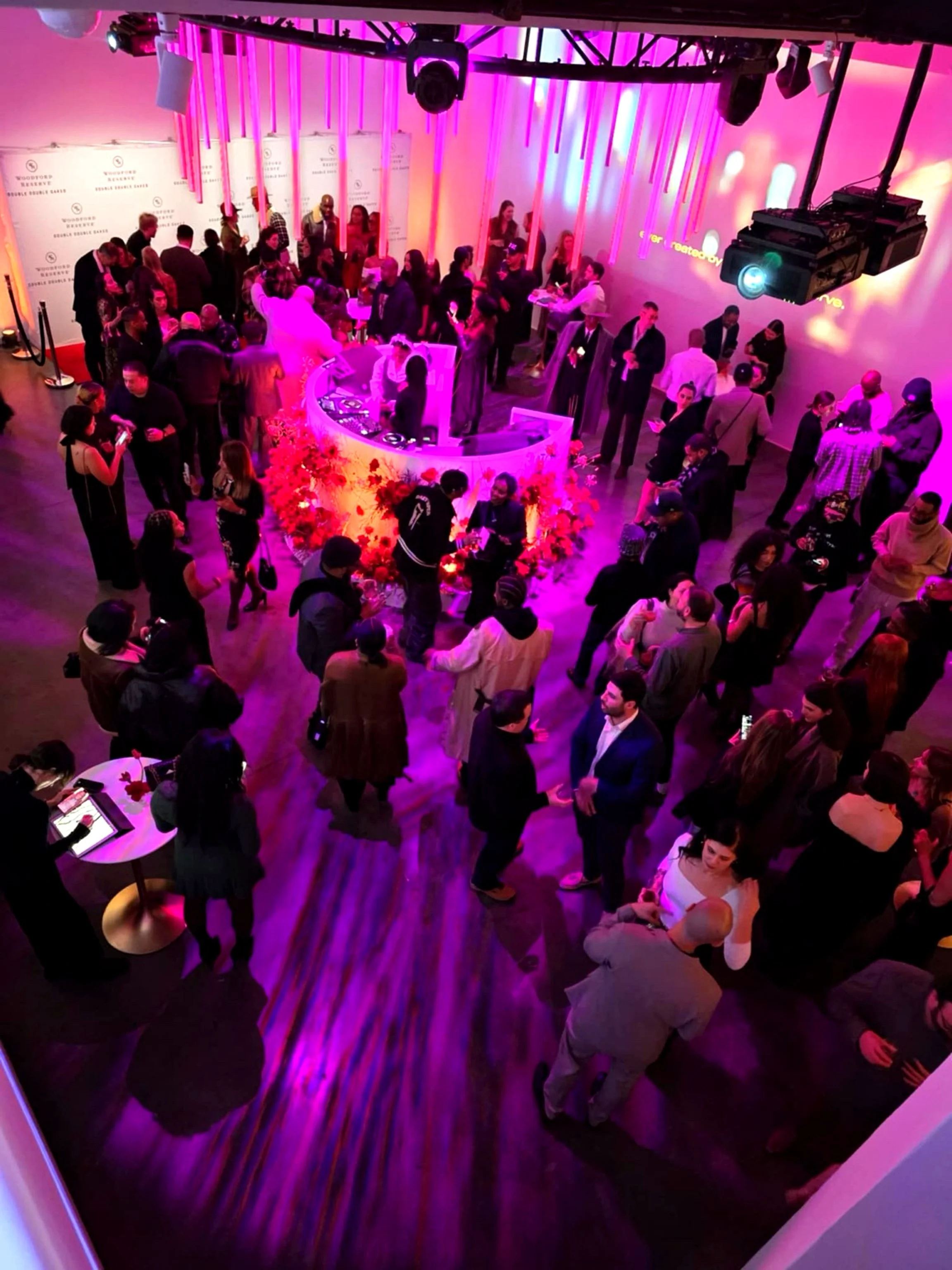 Geometric drawing of an outline square with sections divided by vertical, horizontal, and half circle lines.