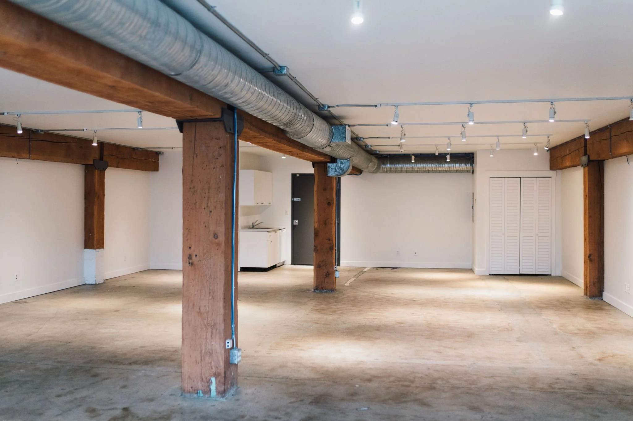Oak - 1,500 sq. ft.