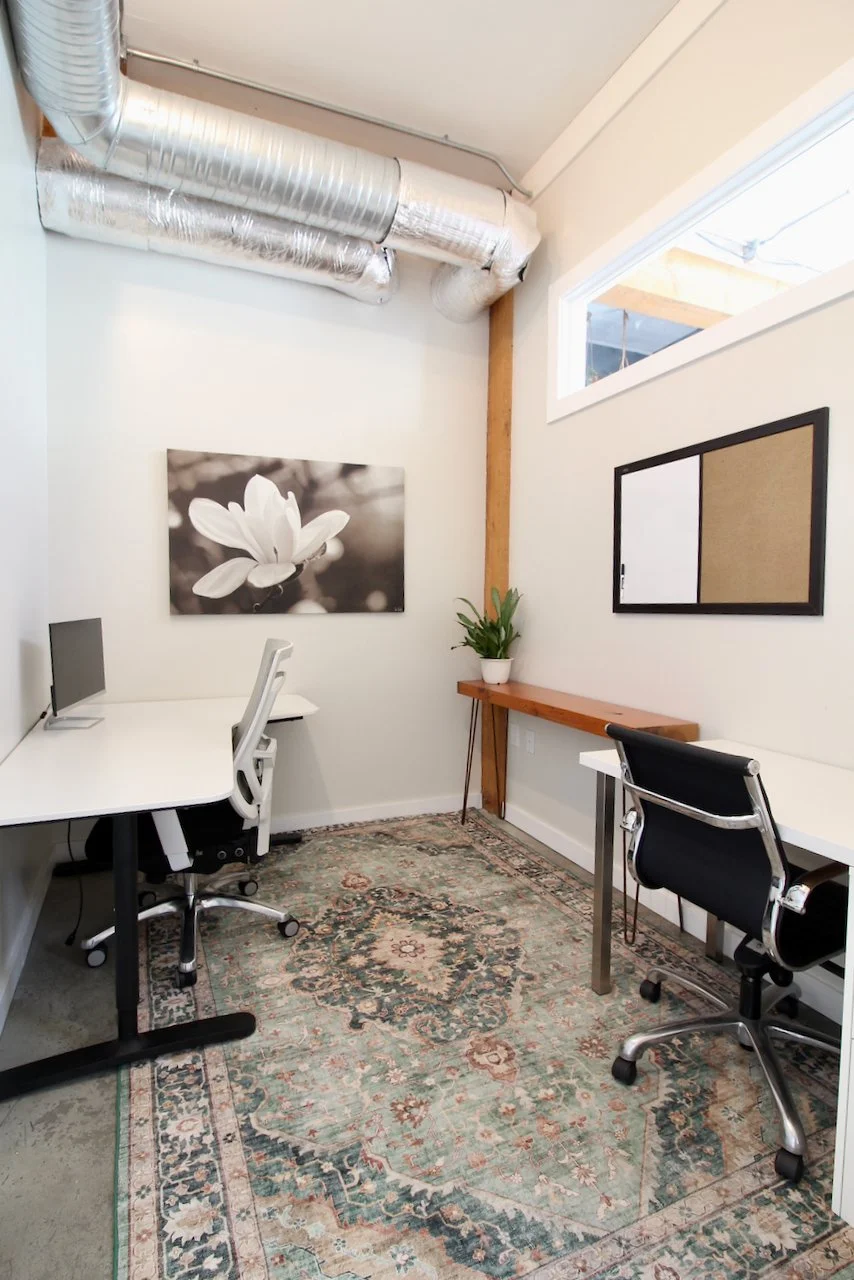 Coworking office for rent in vancouver