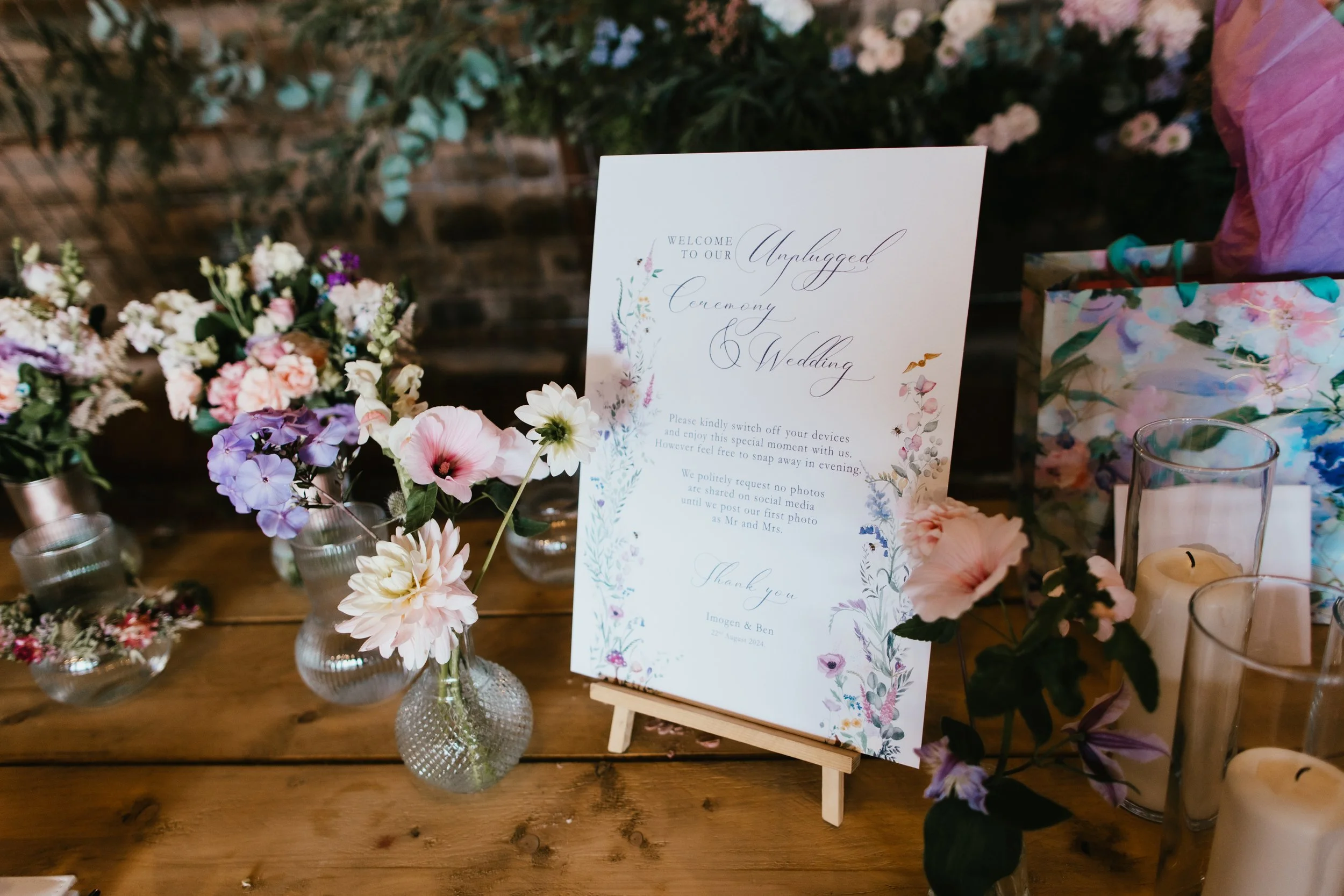 PIPPAVOLANSPHOTOGRAPHYLaraParnellFloristContentDay-8540.jpg