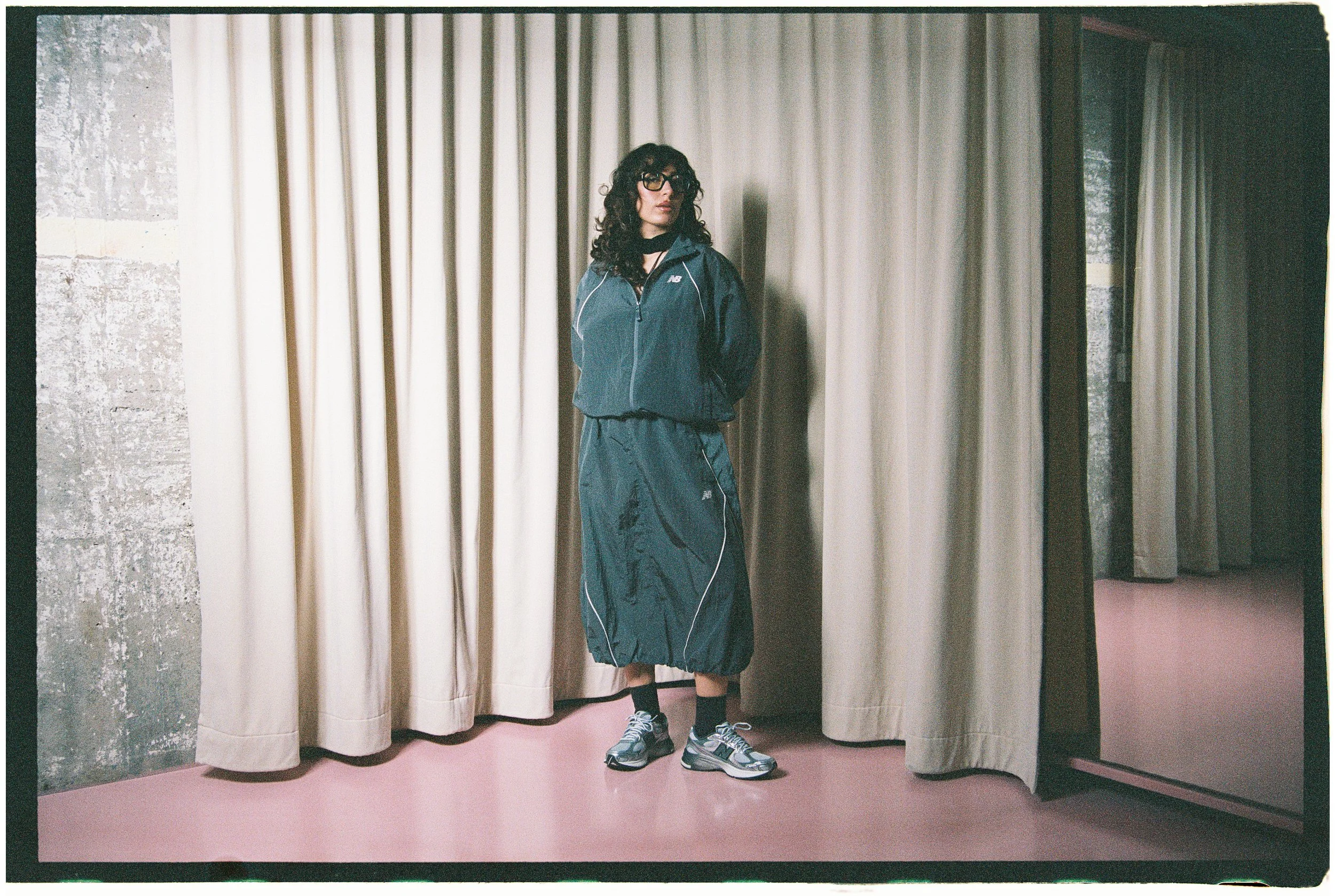NEW BALANCE GREY DAYS BÜSRA ORIGINAL-9.jpg