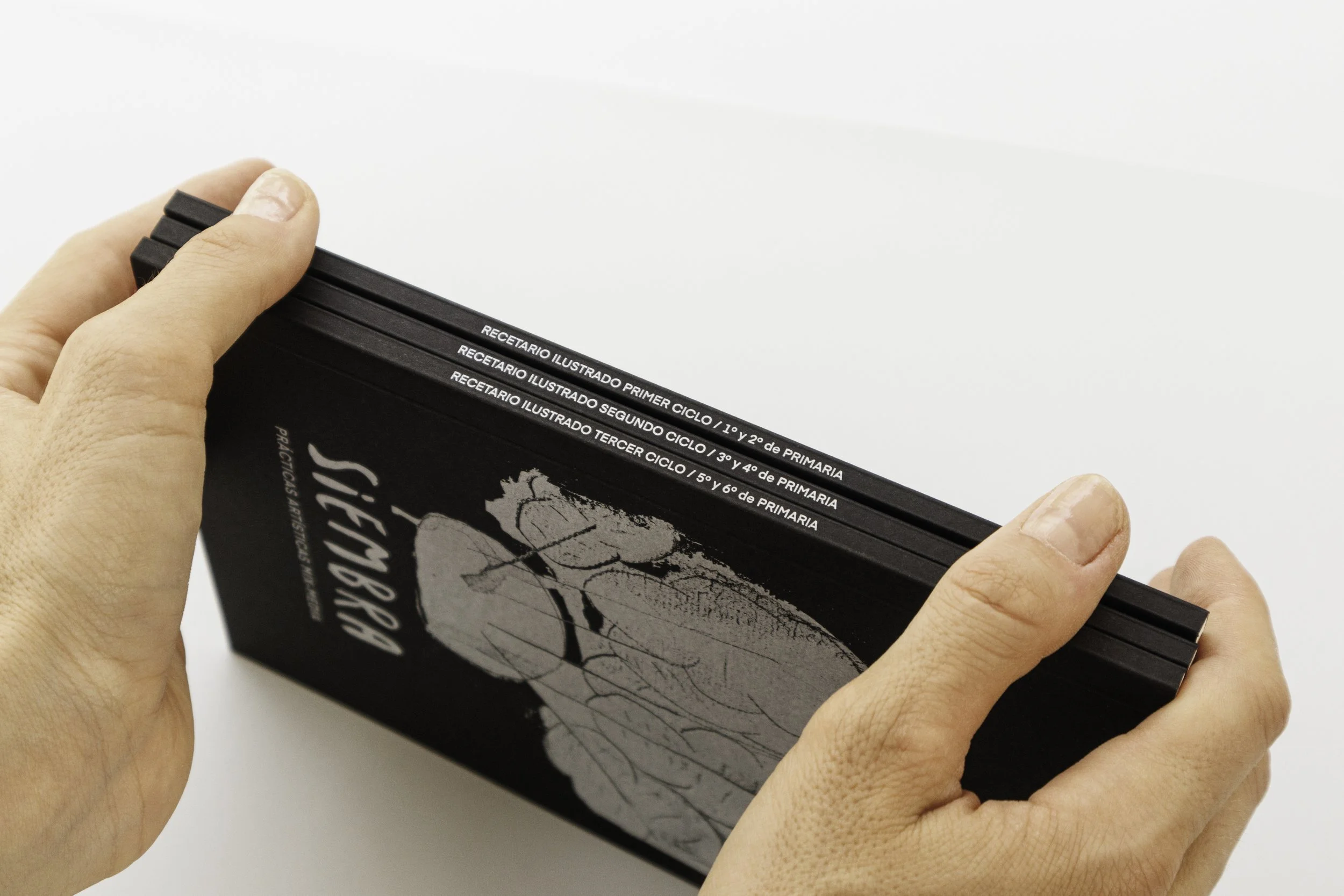 siembra-practicas-artisticas-mix-media_@maider_sorasu