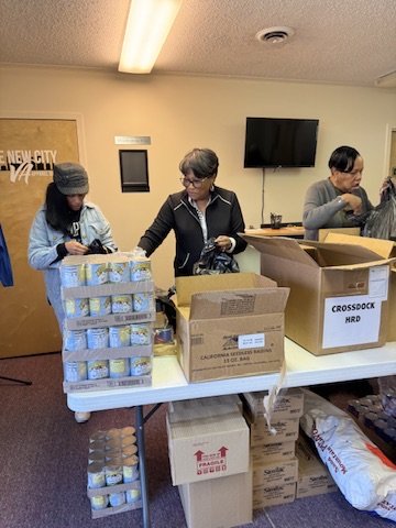 Food distribution at Jenna's iFeed