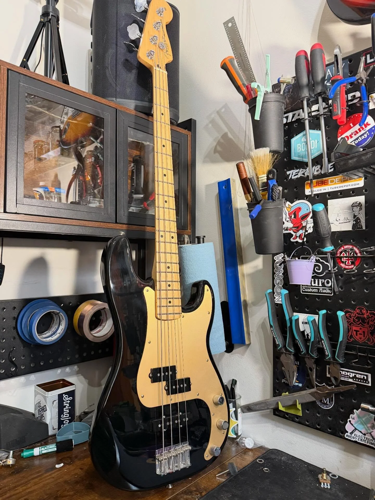 Thoughts on gold anodized pickguards? I personally love em, especially on Mary Kay white!