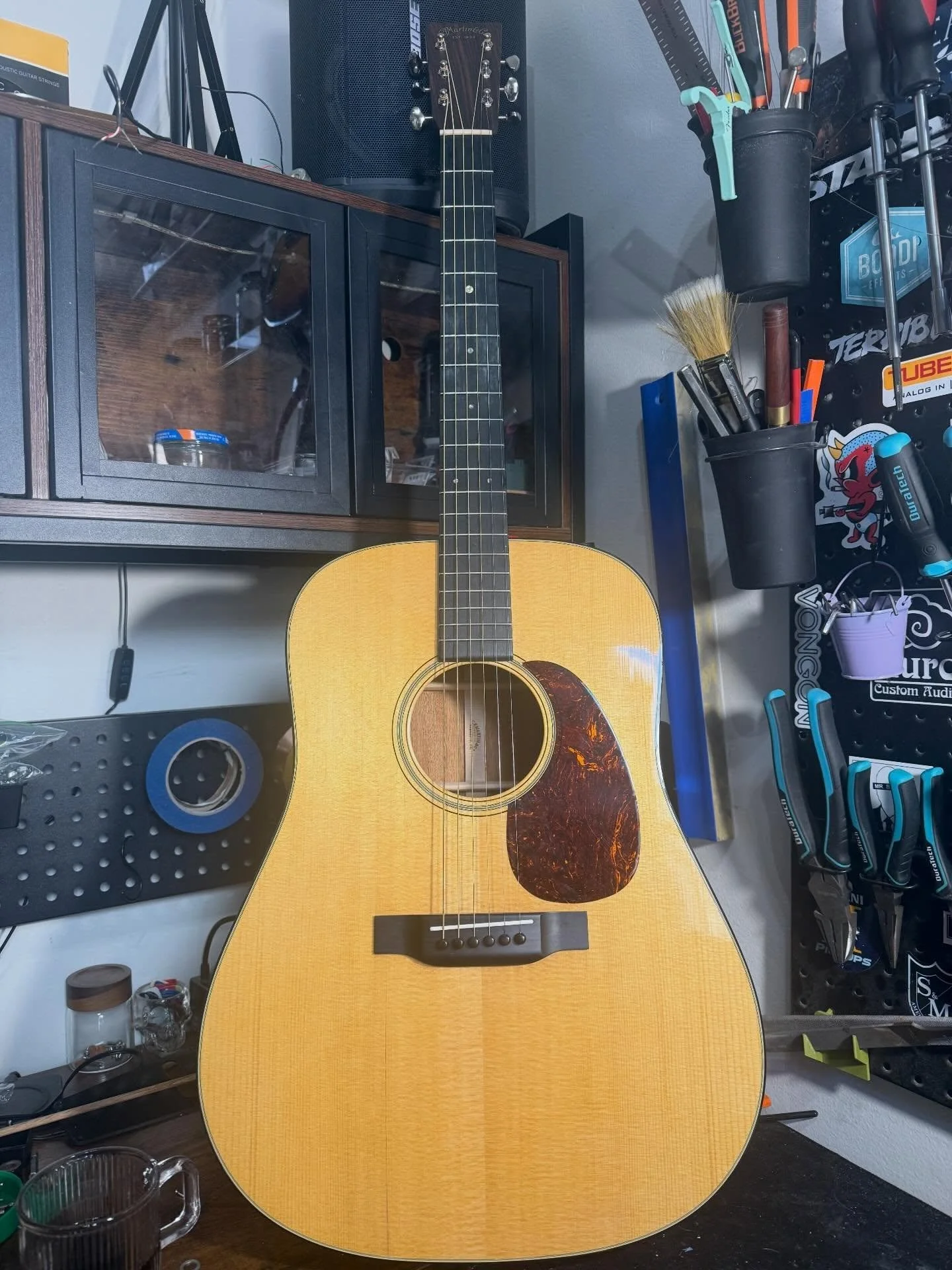 A simple setup can get that old acoustic singing again!