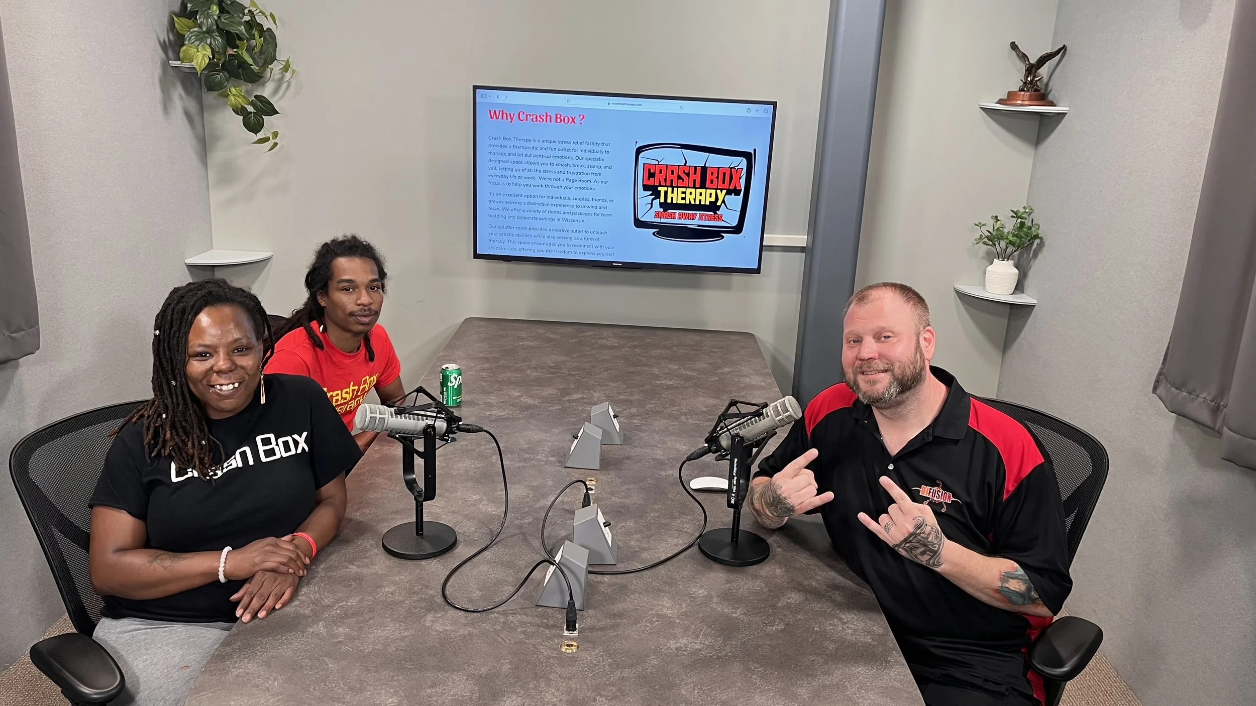 Crash Box with Dj Fusion at 93.1 Jamz 