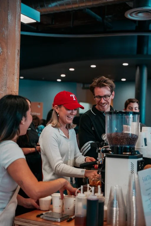 why smart companies are choosing coffee catering for corporate gifting in 2025