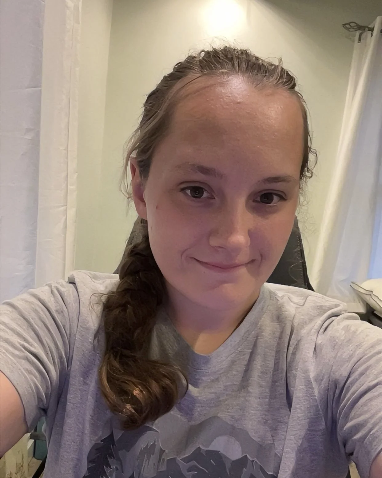 a smiling young woman who tutors high school math and science in woodstock ontario