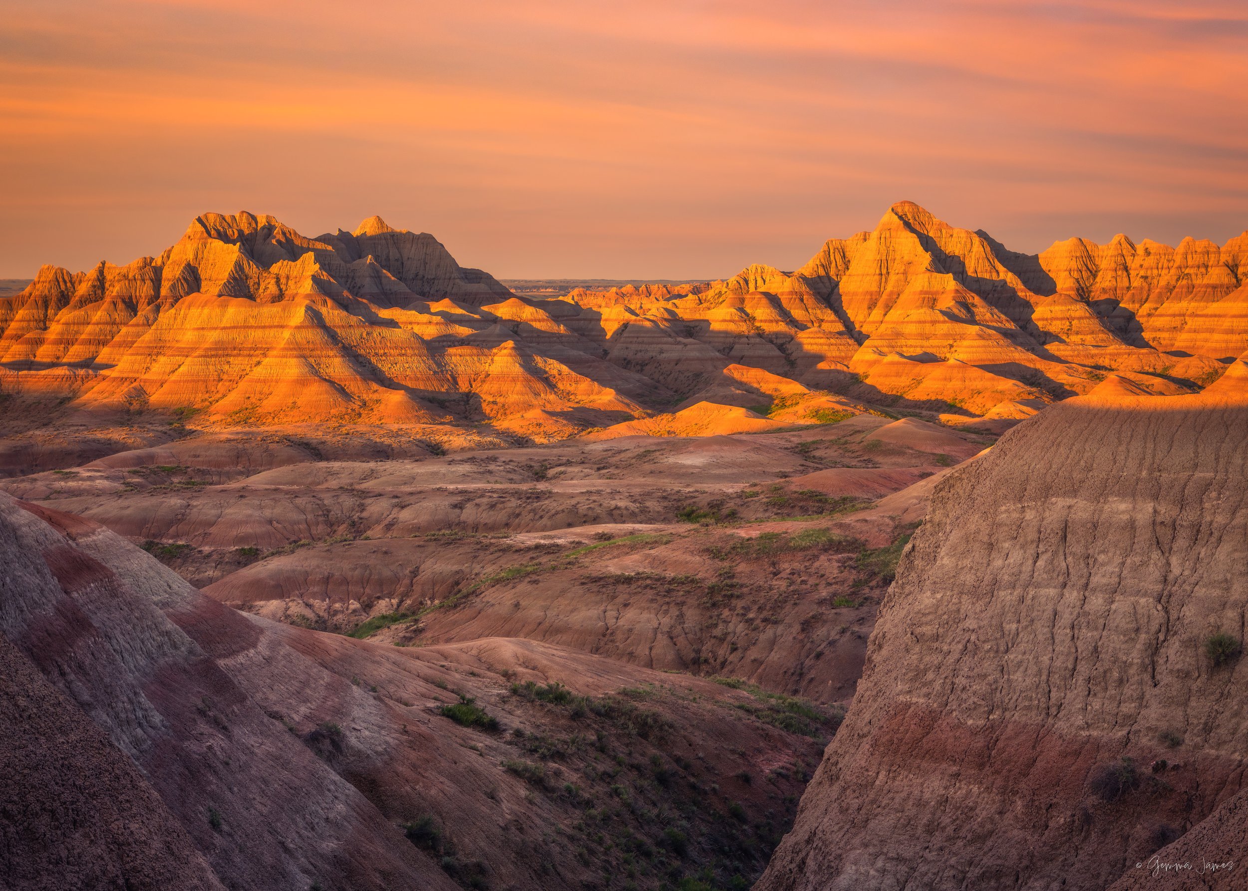 Badlands Sunrise 50x35.73.jpeg