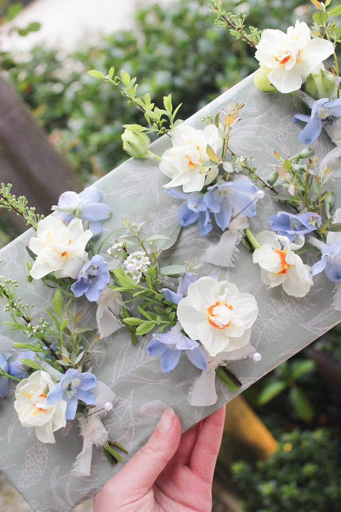buttonholes.JPG
