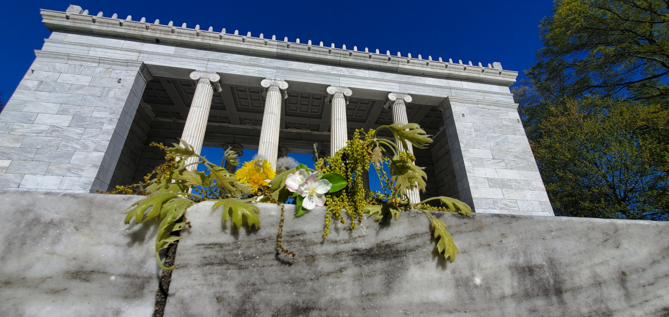 Contemplative Dance Practice at Roger Williams Park Temple to Music