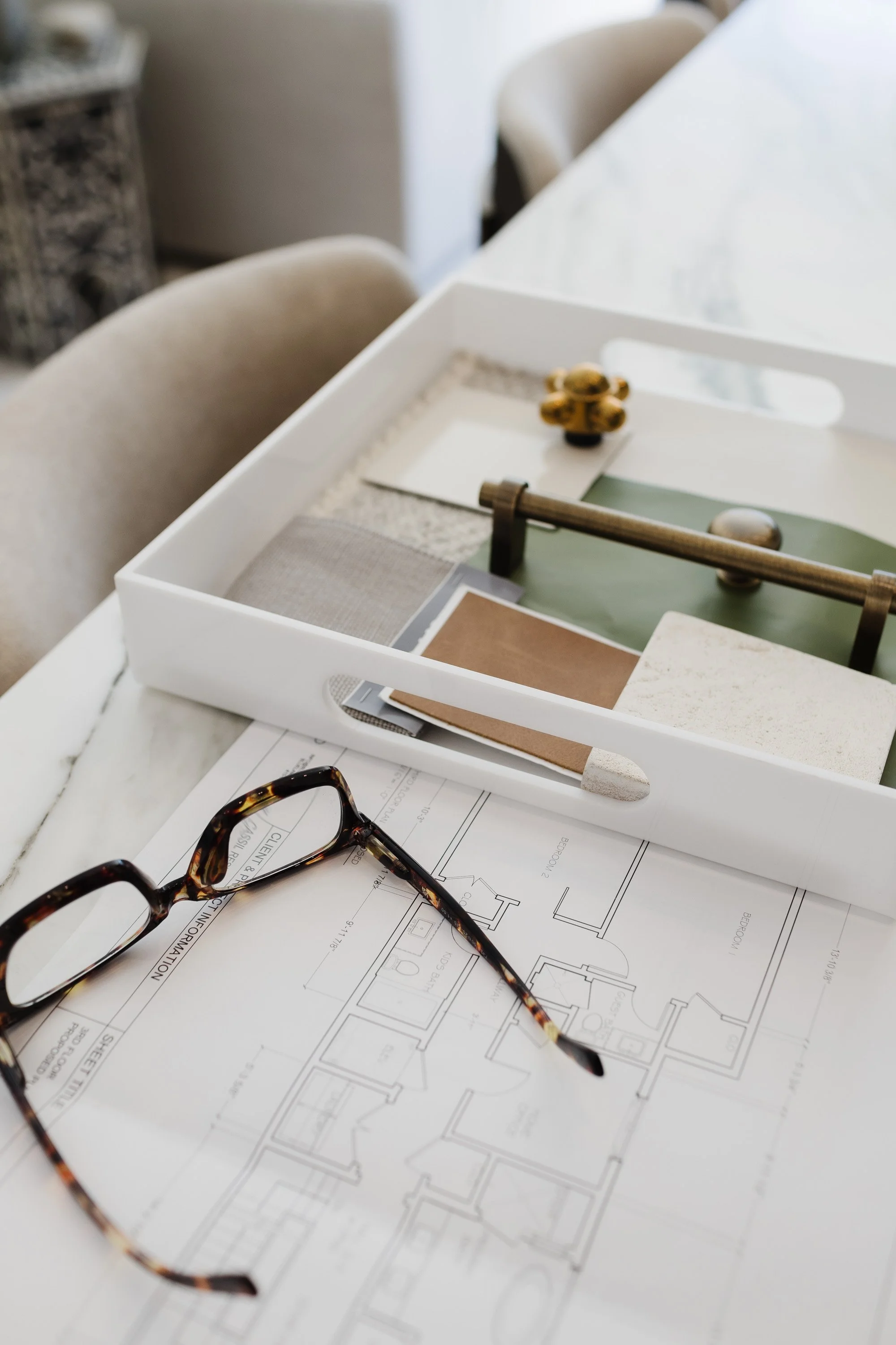 Retiro Design Studio desk photo