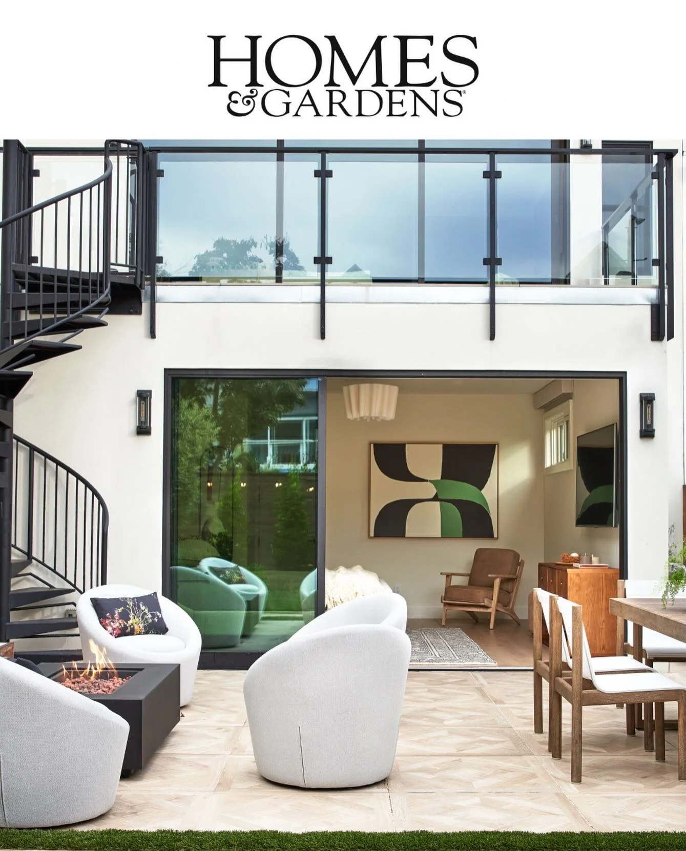 Thrilled to see our 3rd Ave project in @homesandgardensofficial this week! 

We turned this city garden into the perfect spot for everything from quiet mornings to lively evenings with friends.  Read more about how to bring indoor living outside. 

D