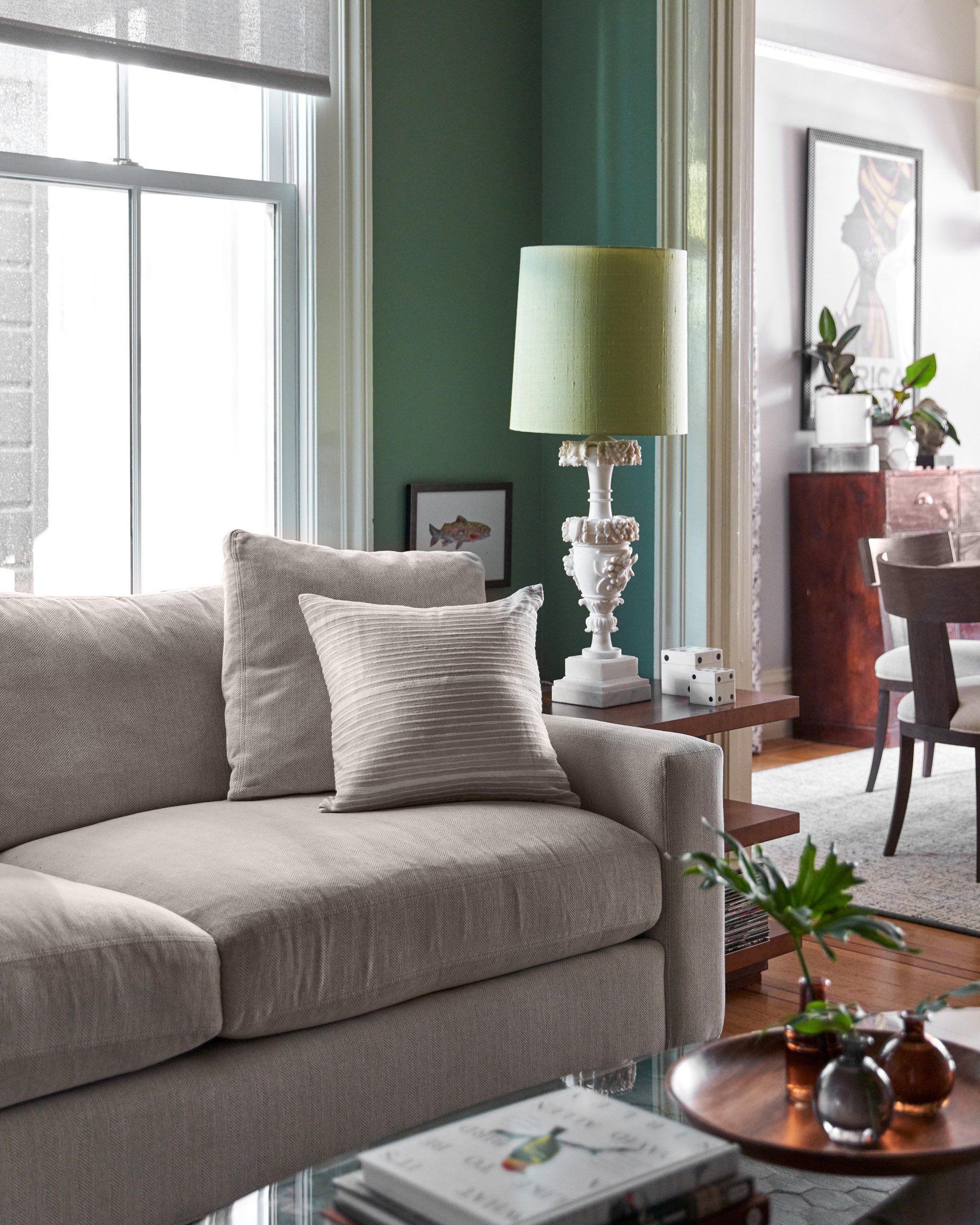 2022-11-14_BlueLampInteriors_2814PineSt-5391_LRG.jpg