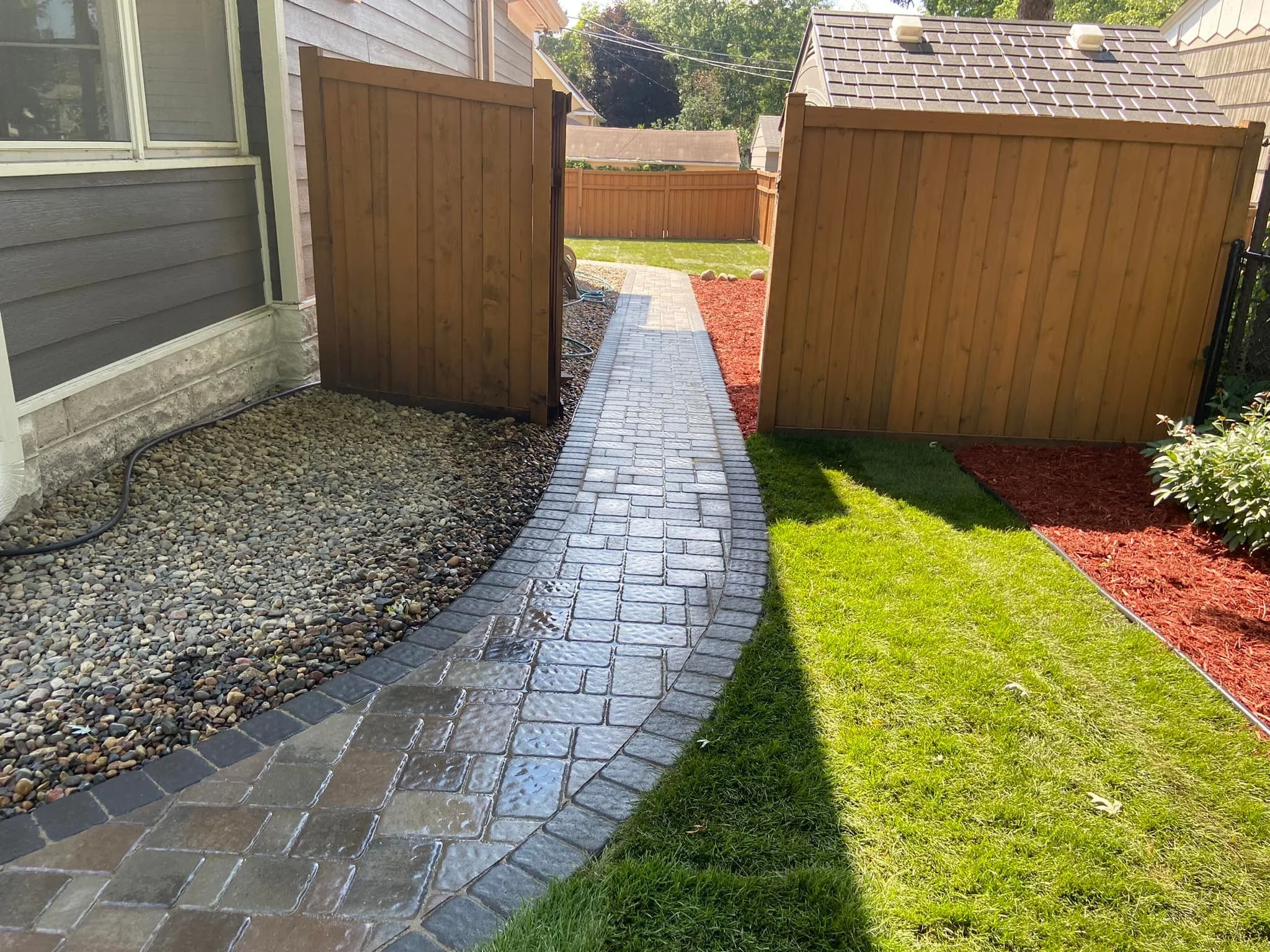 Walkway4.jpg