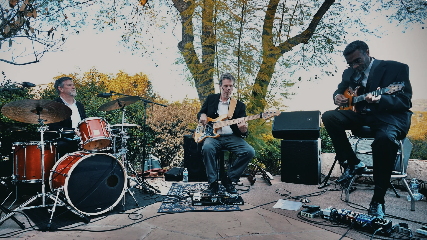 GENTLE JAZZ LIVE @ FOX POINT FARMS