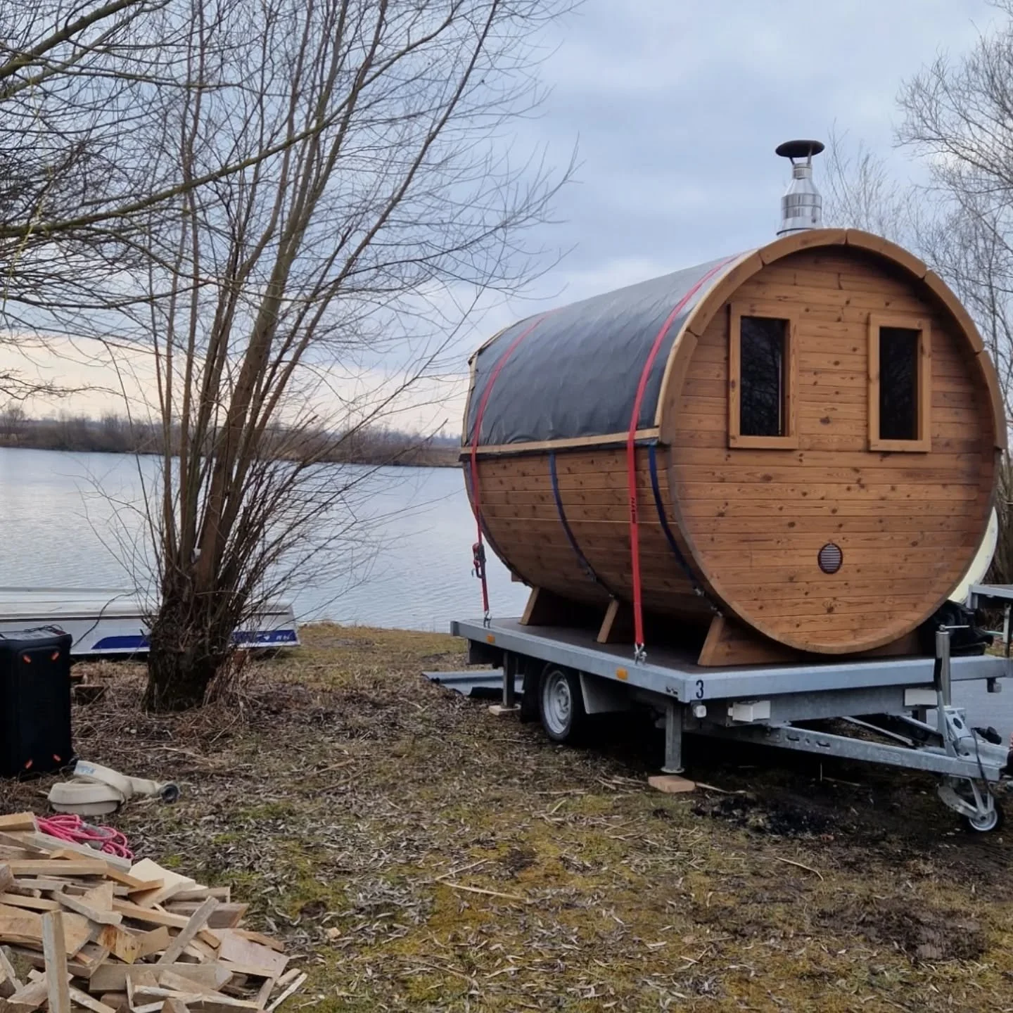 🔥 Entspannte Vibes bei den Fischerfreunden Eitting! 🔥
Am Wochenende war unsere mobile Sauna bei den Fischerfreunden Eitting im Einsatz – heiße Aufgüsse, entspannte Atmosphäre und ein rundum gelungenes Sauna-Erlebnis