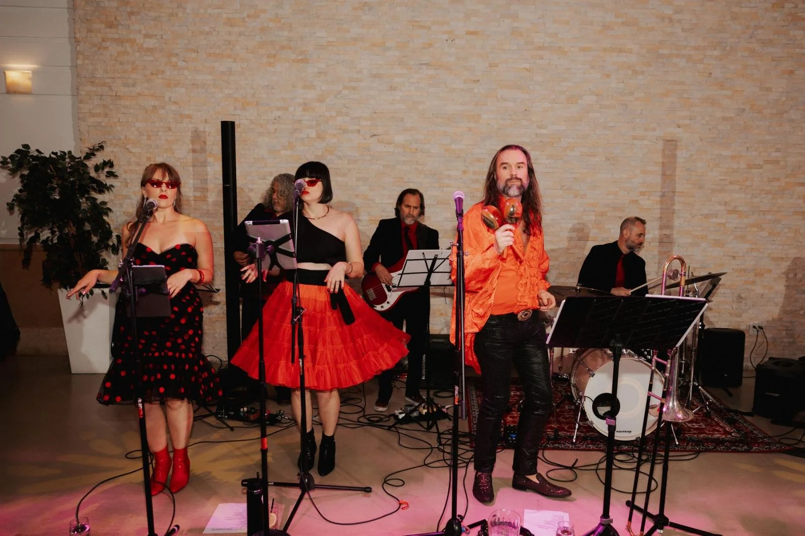 lastHaleyNSeanReception-image000004 2.jpeg